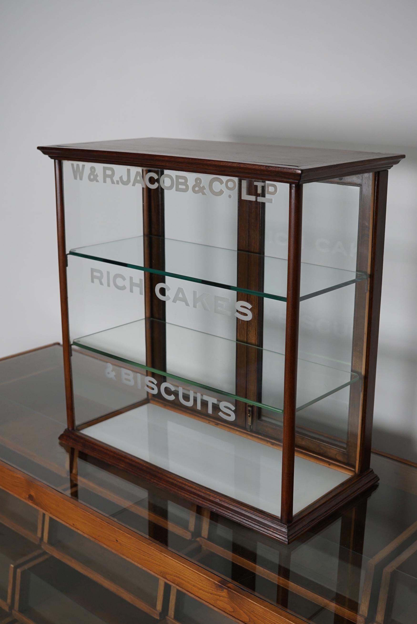 table top cake display cabinet