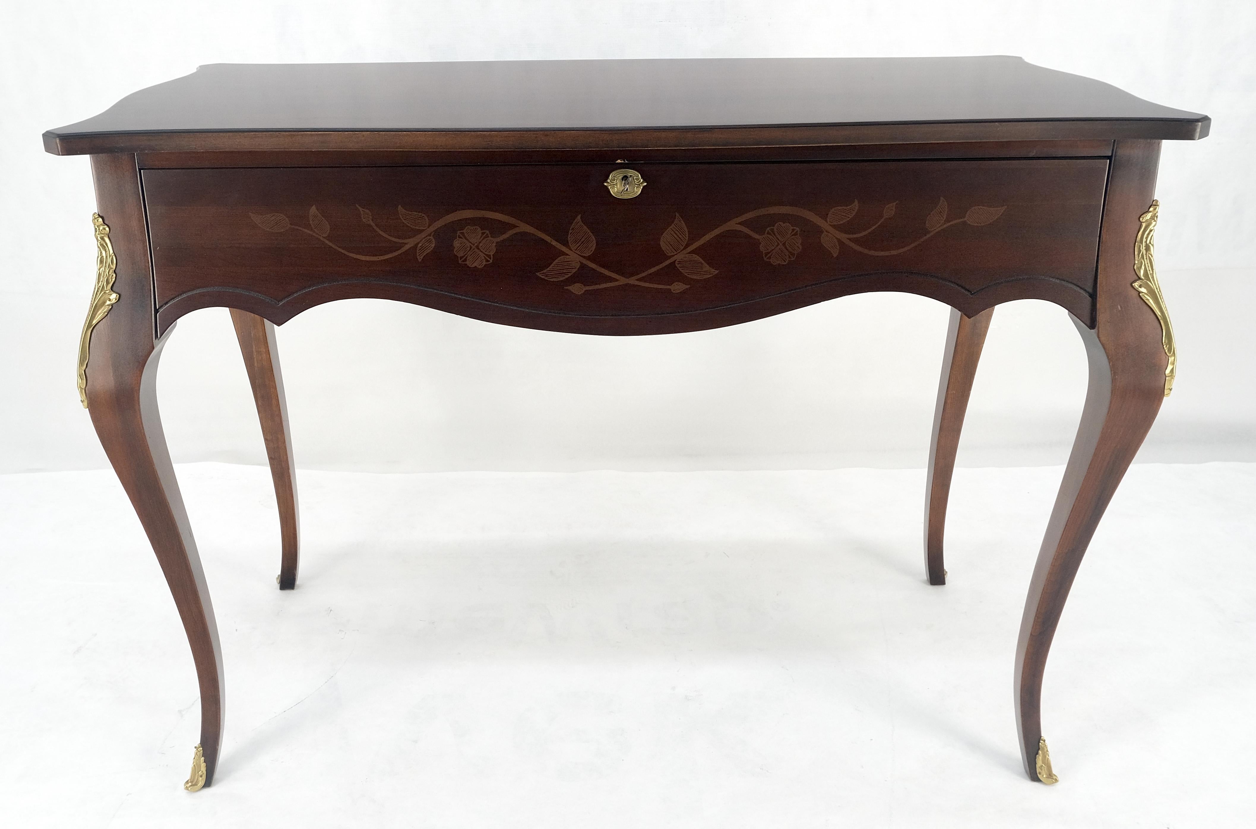 Intarsio Tavolo da ingresso con console a 1 cassetto in mogano Country French Bronze Mount MINT in vendita