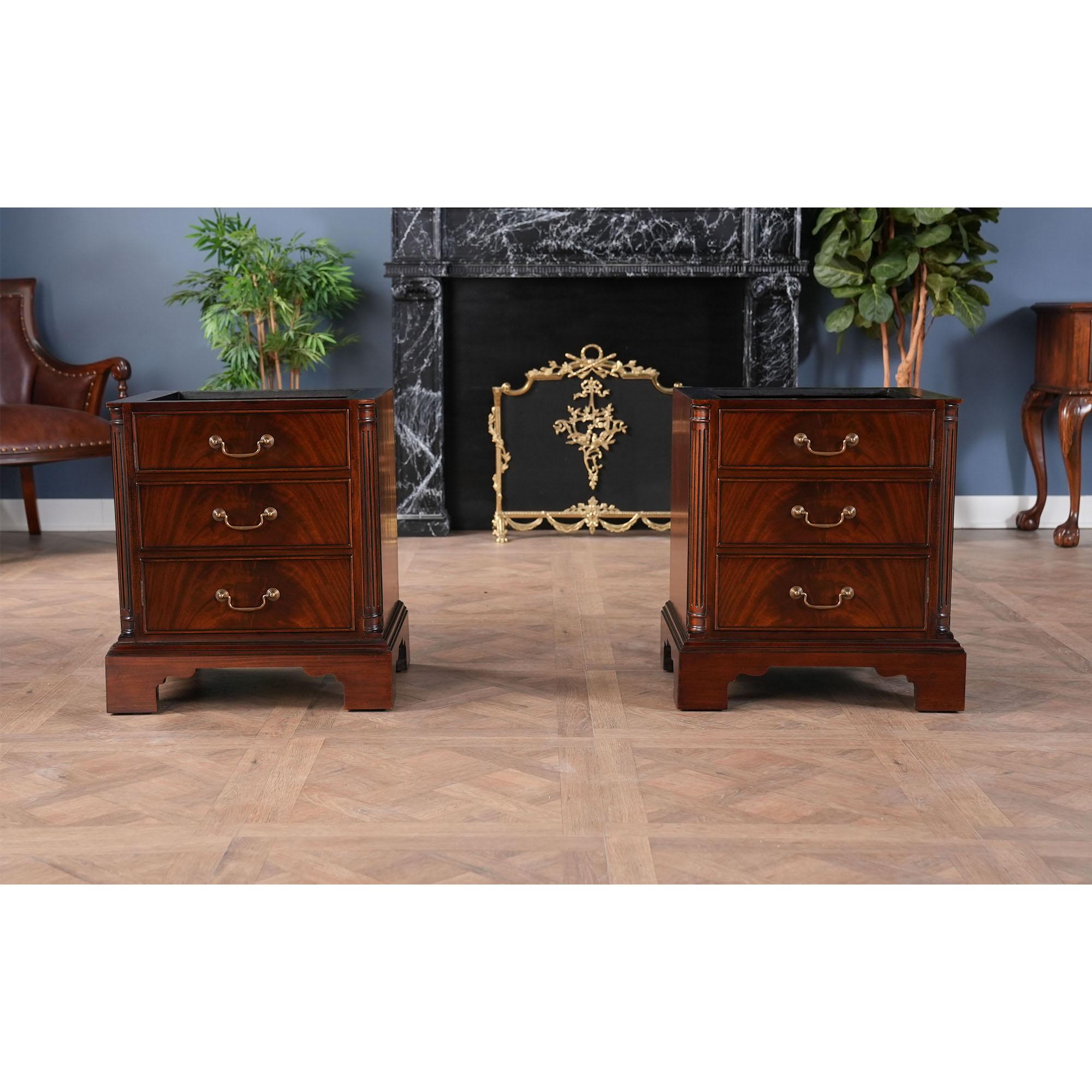 Mahagoni-Credenza im Angebot 5