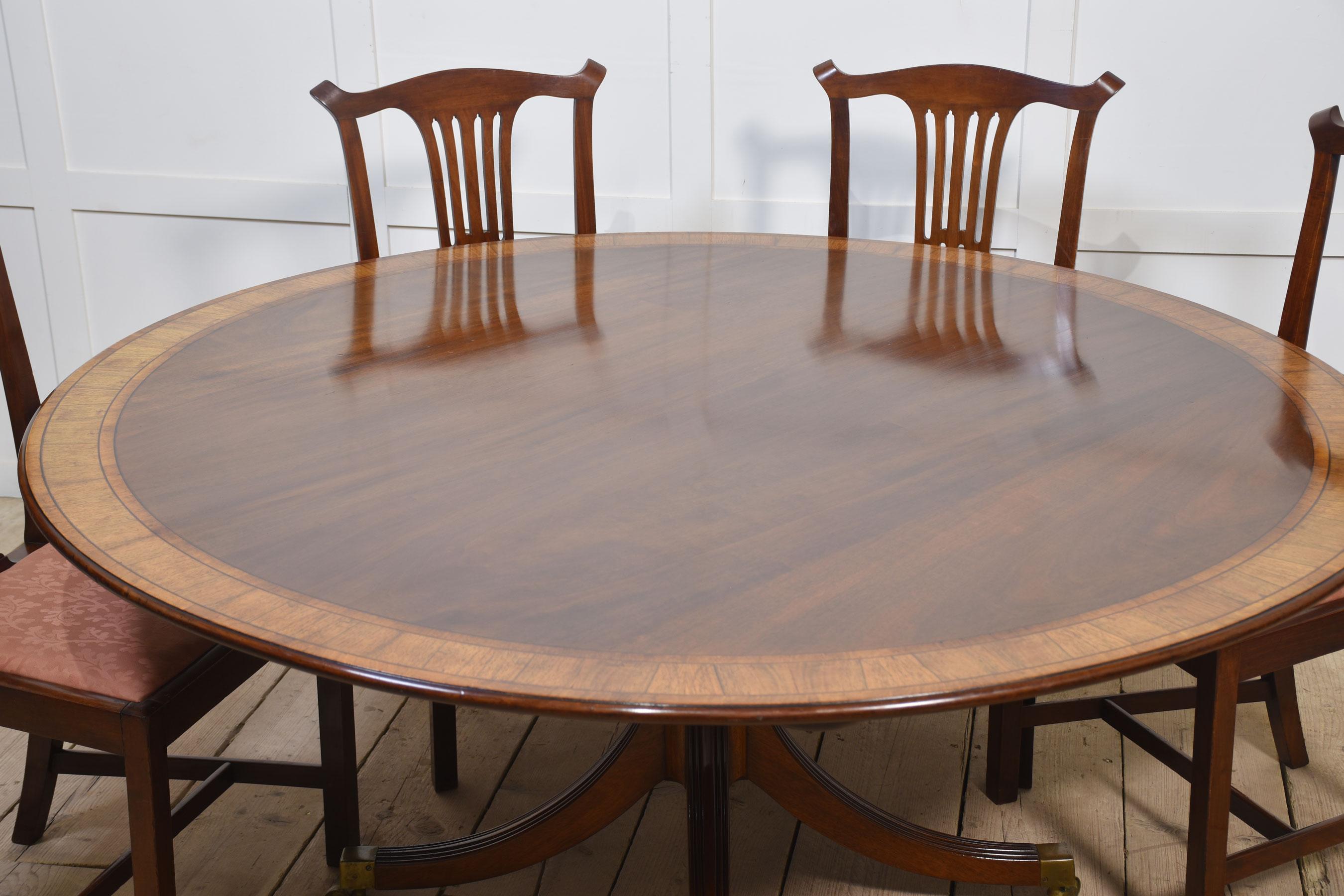 Mahogany cross banded circular dining table 3