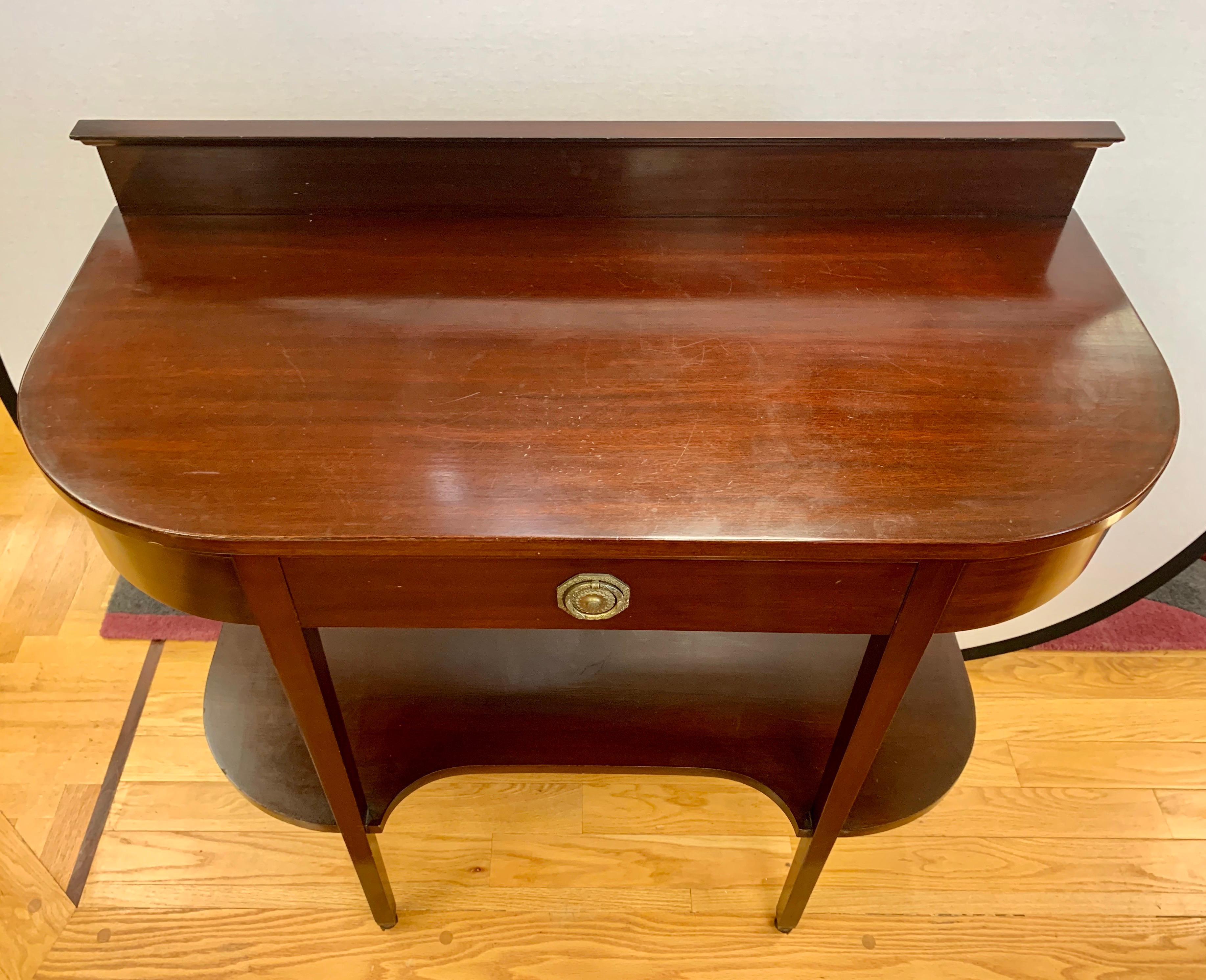Federal Mahogany Curved Tiered One-Drawer Console Buffet