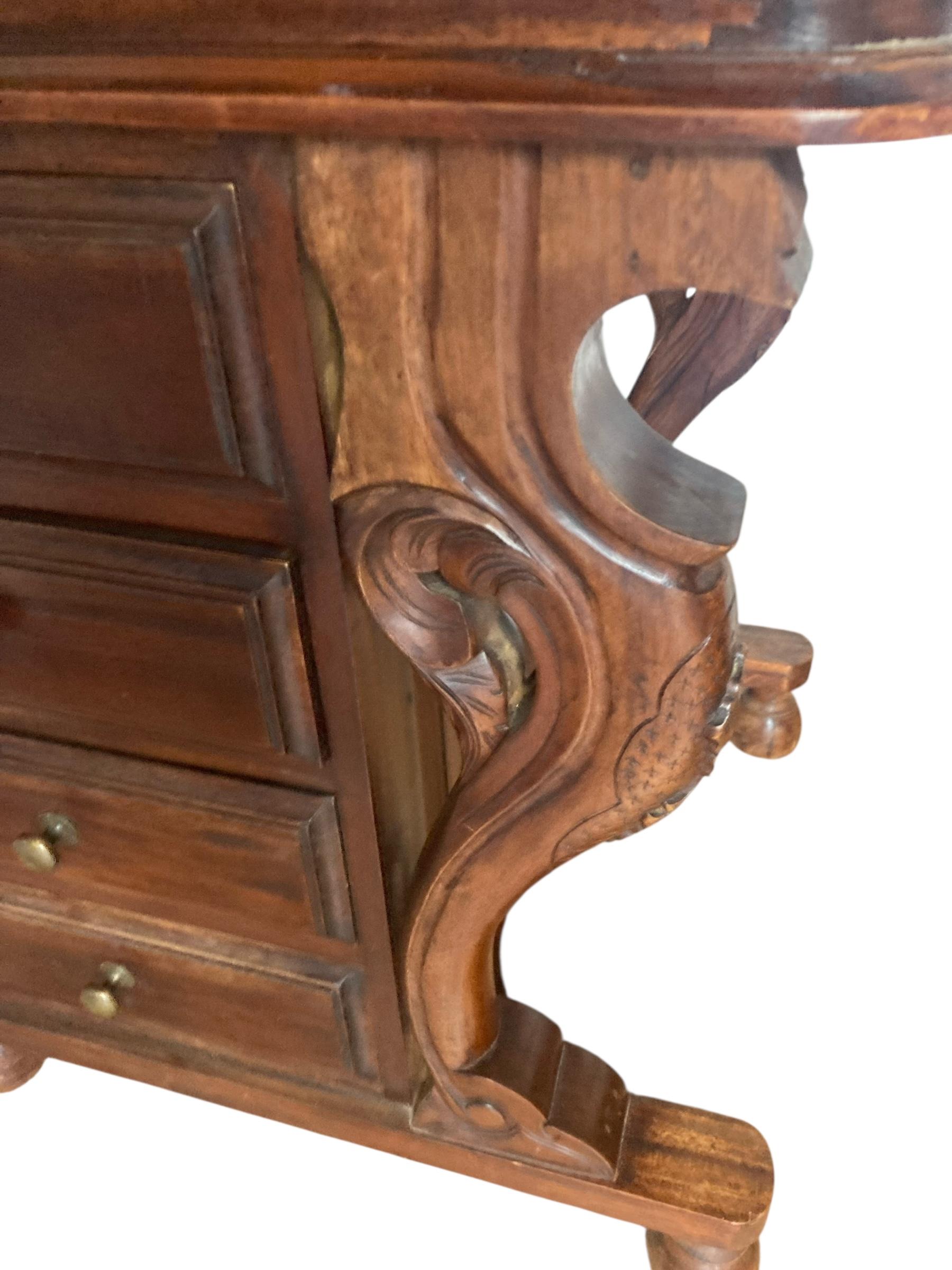 Mahogany Davenport Desk or Bureau With Faux Red Leather Sloped Writing area. For Sale 1