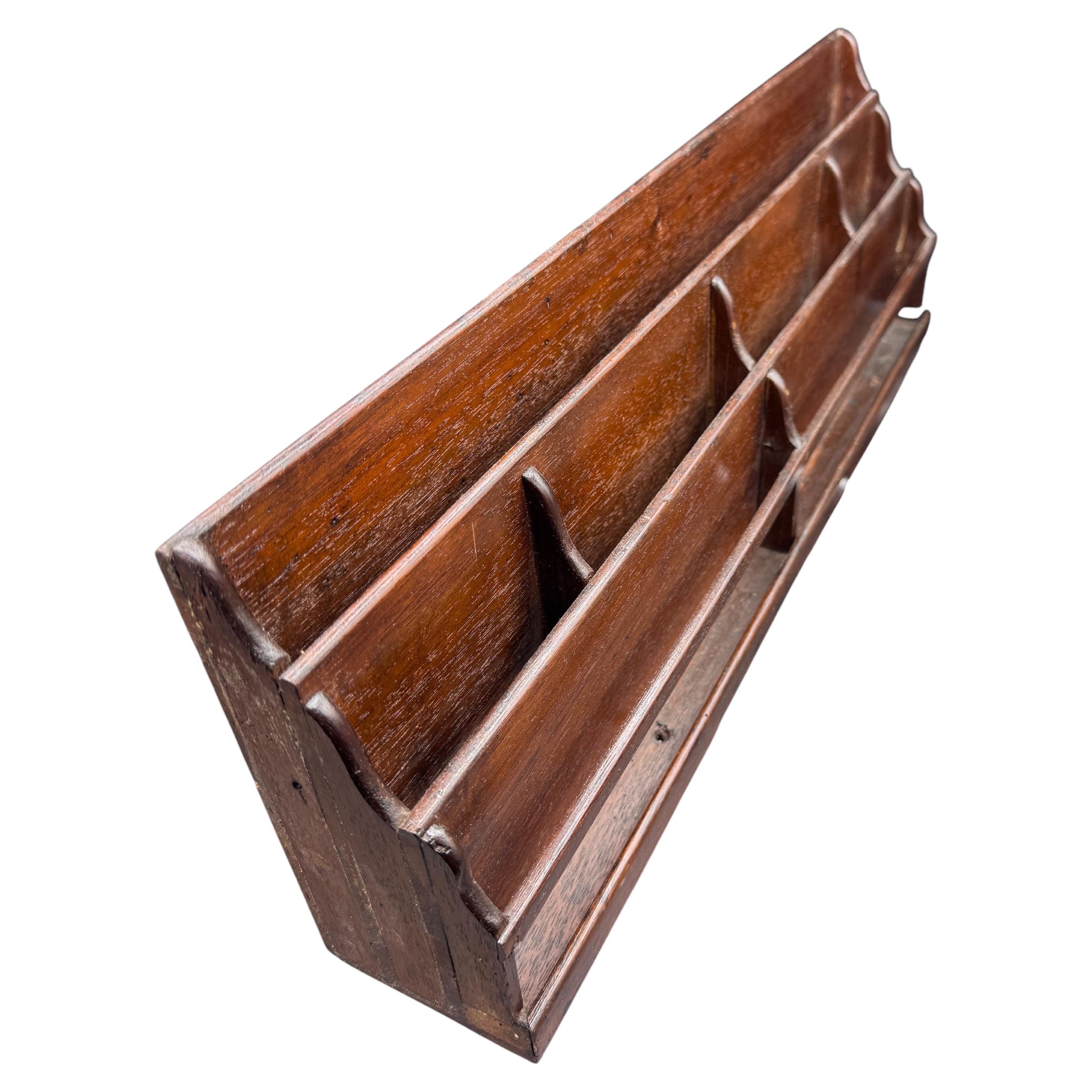 Organisateur de bureau en acajou 