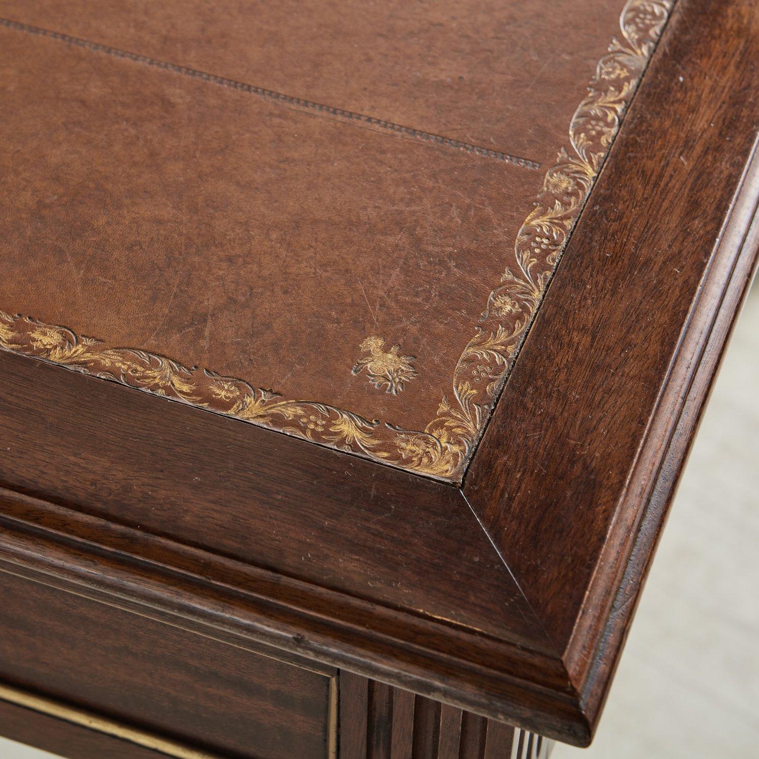 Mahogany Desk With Inlaid Leather Top and Gold Leaf Details, Early 20th Century 7