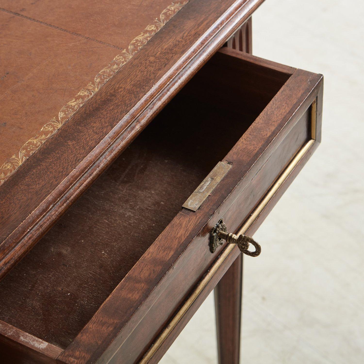 Mahogany Desk With Inlaid Leather Top and Gold Leaf Details, Early 20th Century 1