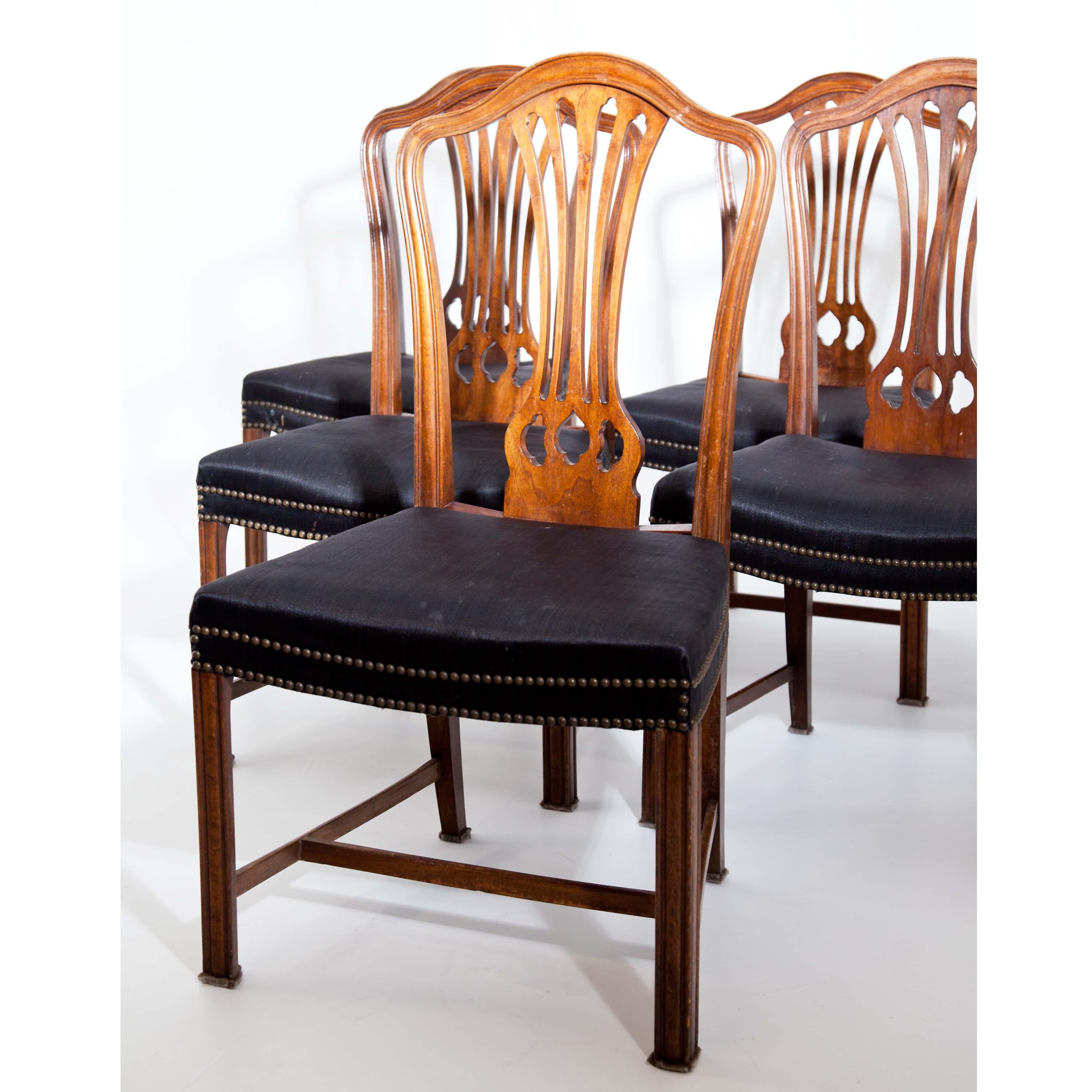 Mahogany Dining Room Chairs after Chippendale, England, circa 1800 In Good Condition In Greding, DE