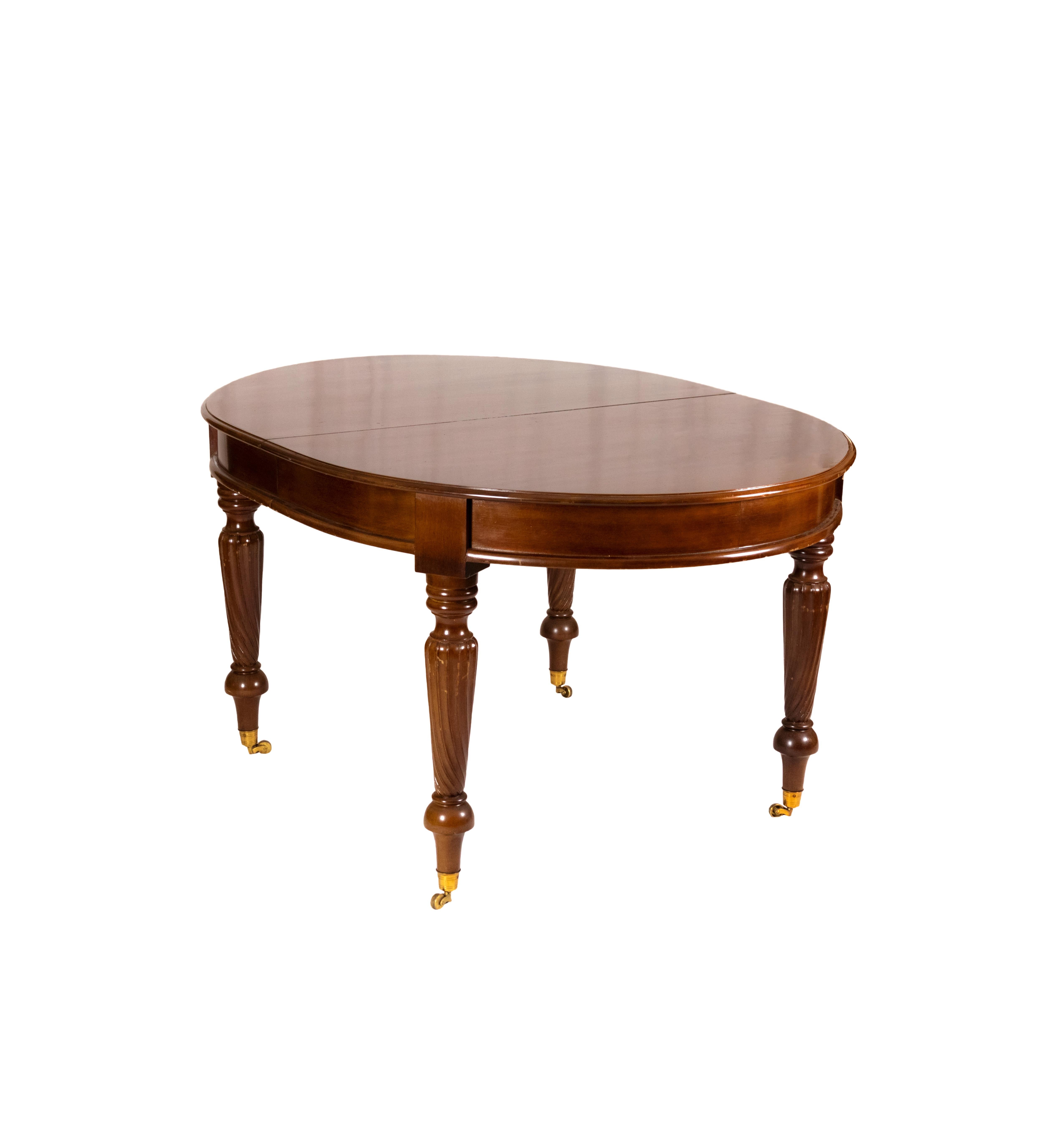 Mahogany Dinning Table With Extensions, 19th Century In Good Condition For Sale In Lisbon, PT