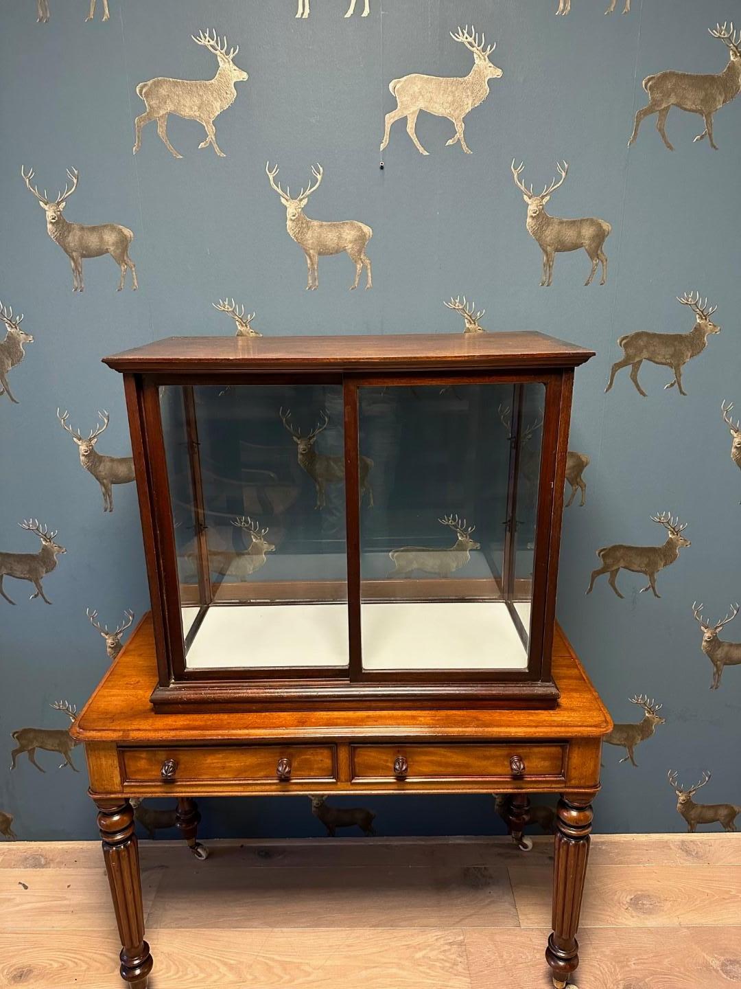 British Mahogany display cabinet For Sale