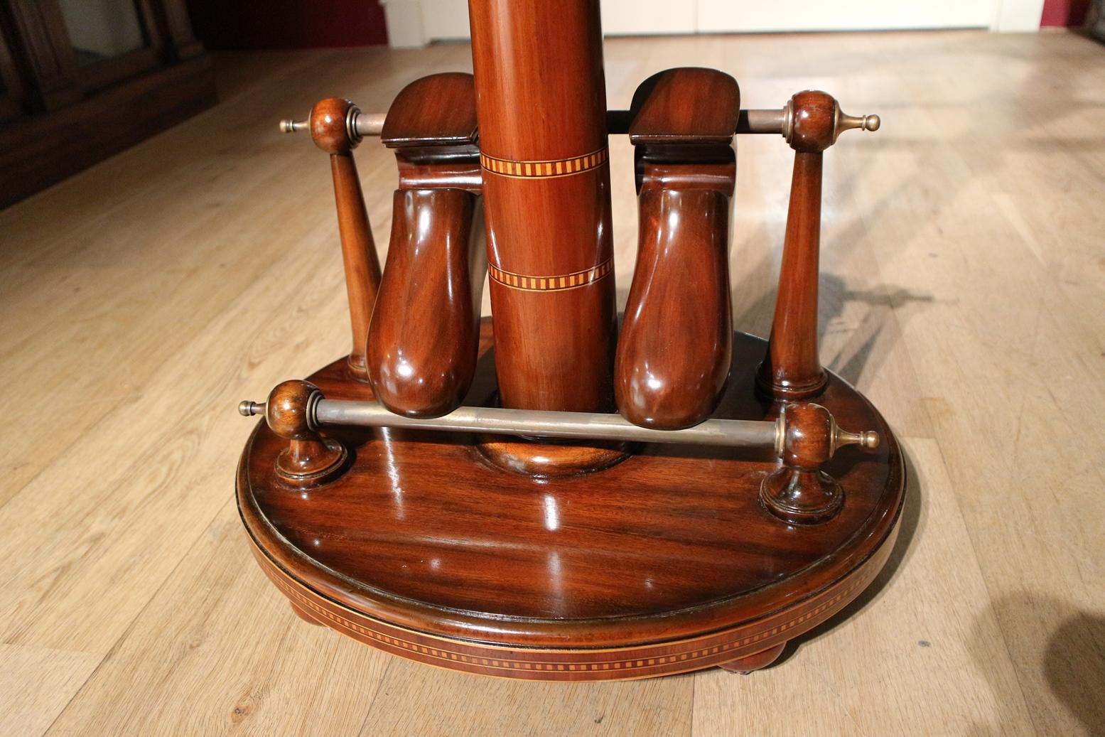 Mahogany Dressboy In New Condition For Sale In Eindhoven, NL