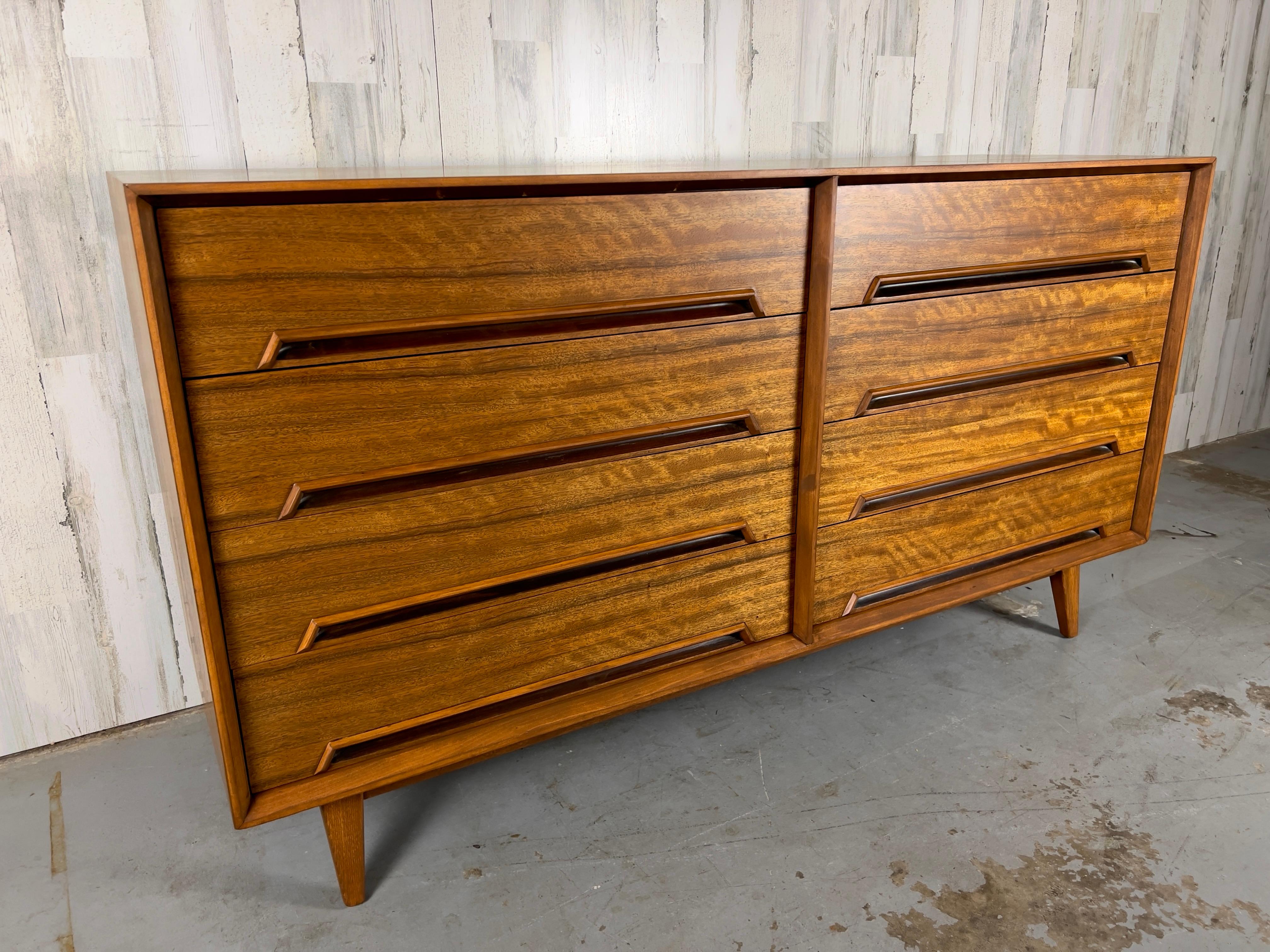 Mahogany Dresser for Drexel Perspective  In Good Condition In Denton, TX