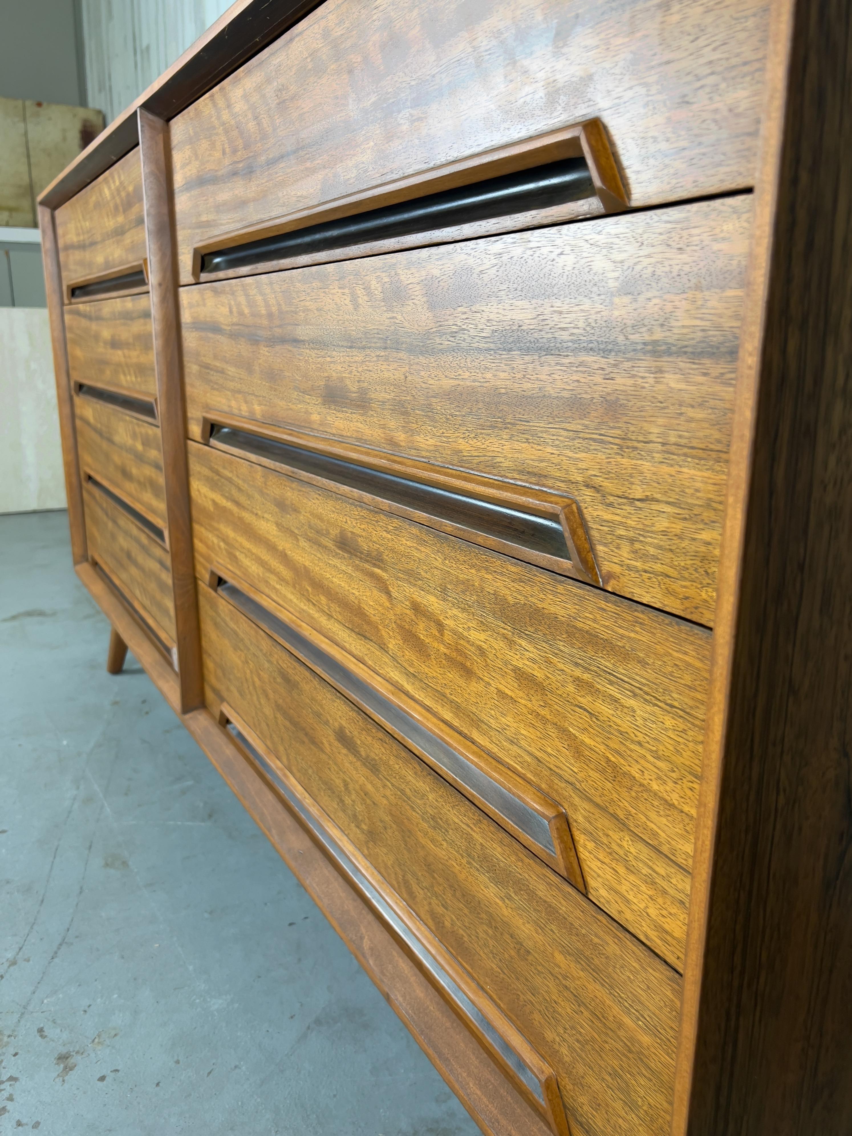 20th Century Mahogany Dresser for Drexel Perspective  For Sale