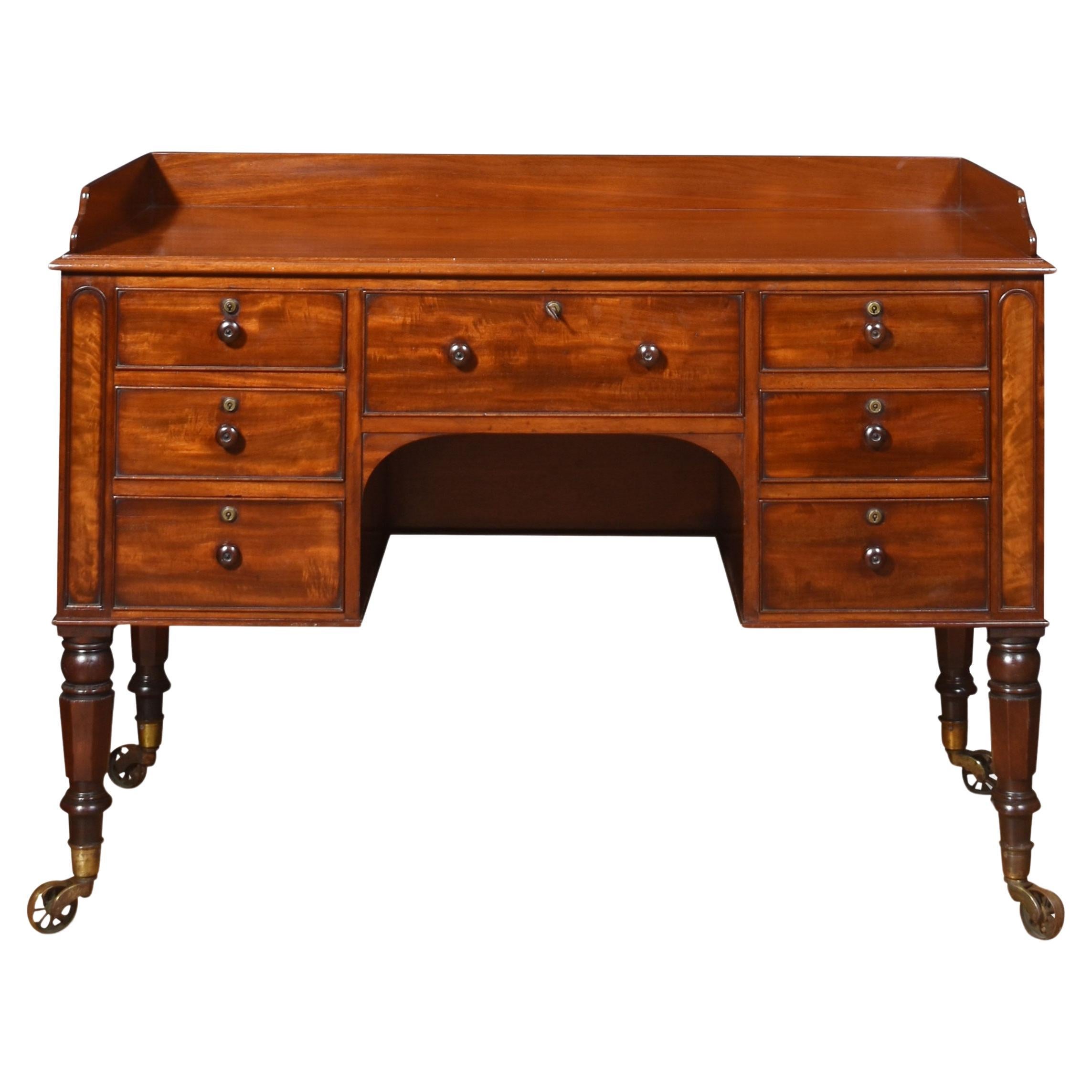 Mahogany dressing table For Sale