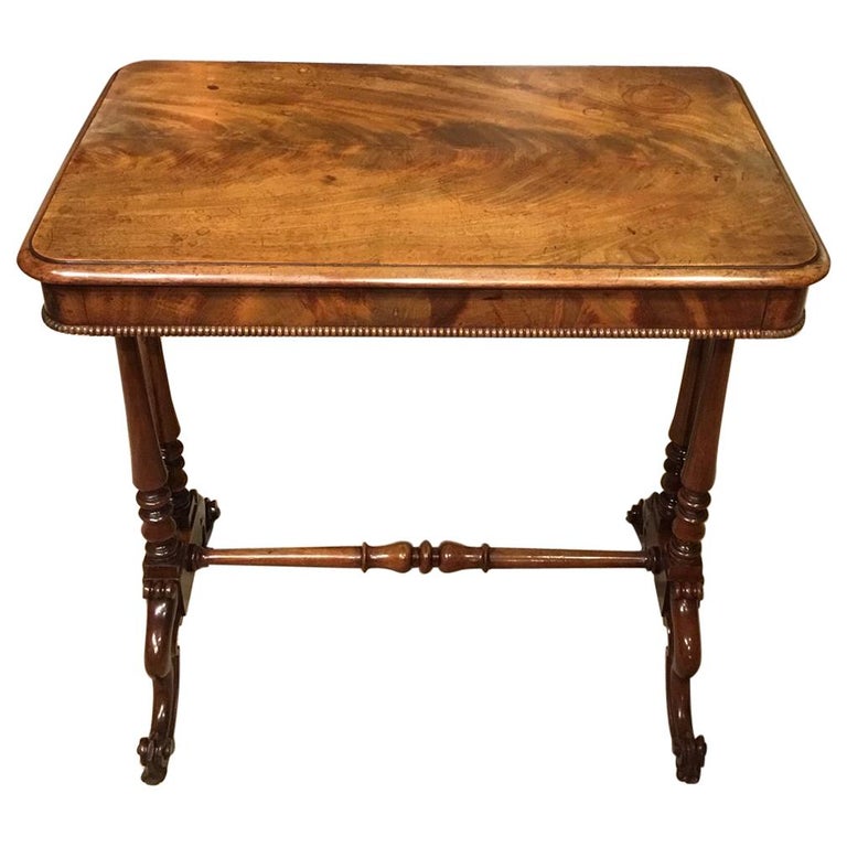 Mahogany Early Victorian Period Antique Occasional Table For Sale at 1stDibs