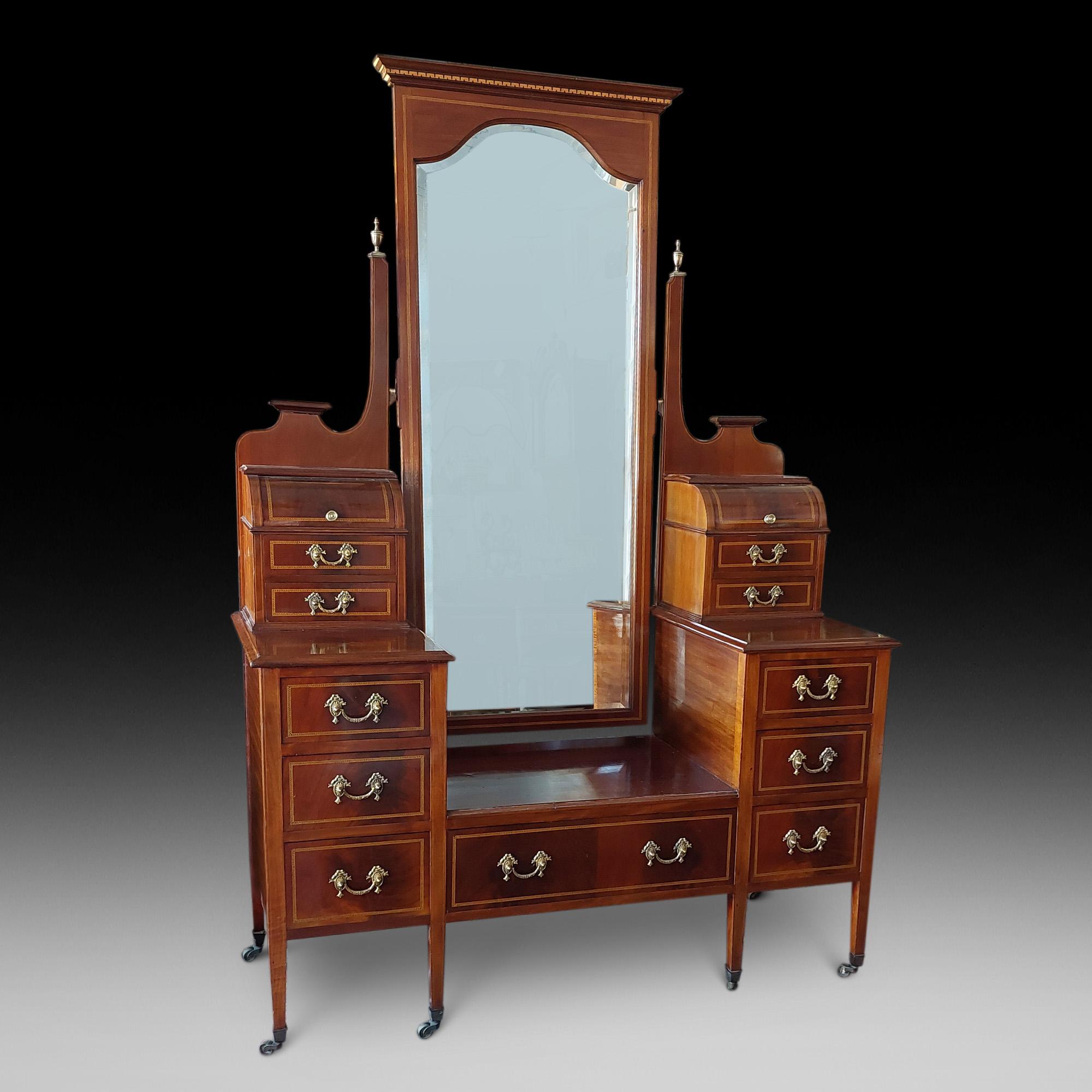 Grande coiffeuse en acajou marqueté de l'époque édouardienne avec miroir - 54 