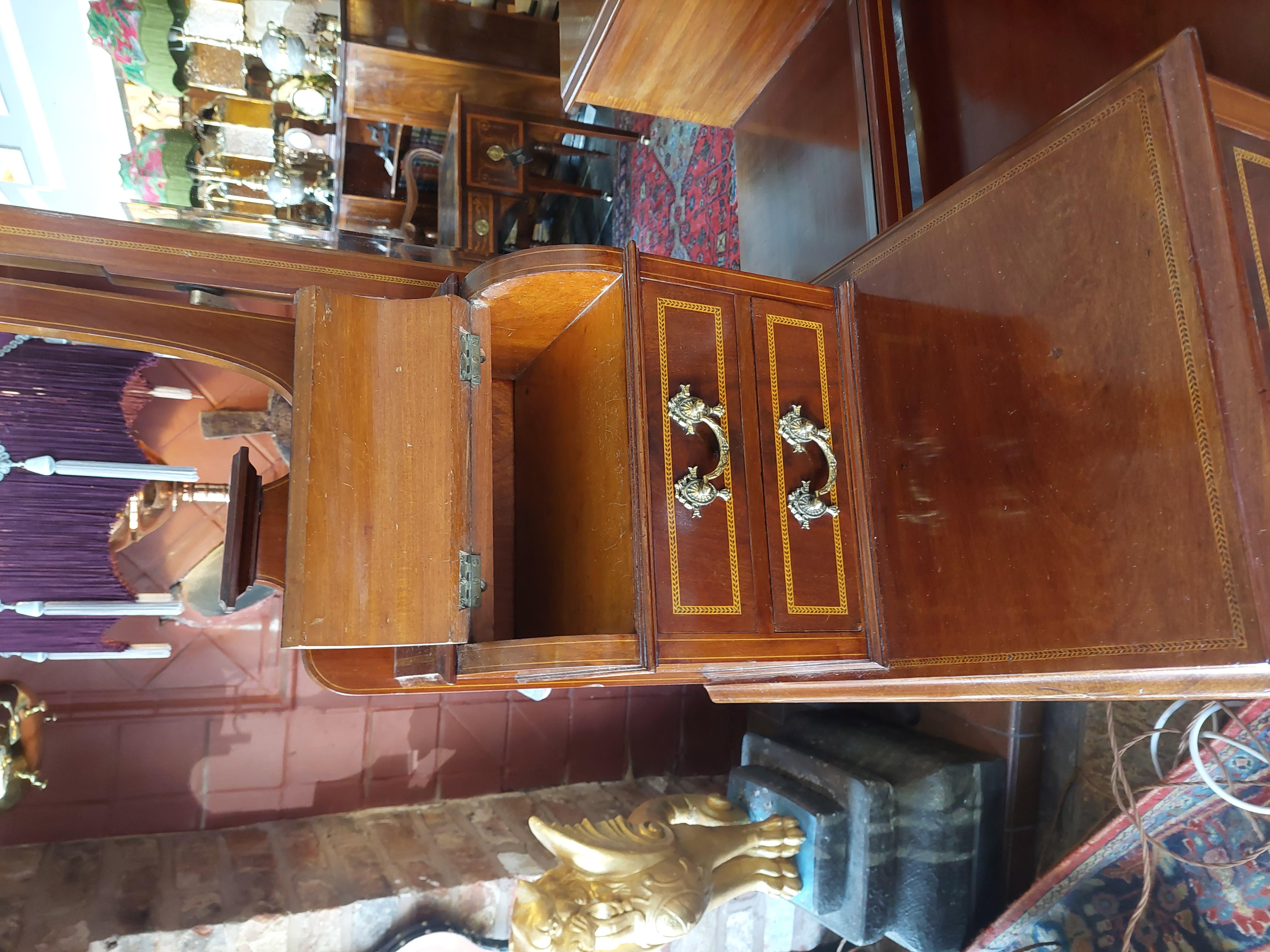 Anglais Coiffeuse en acajou de style édouardien avec miroir en vente