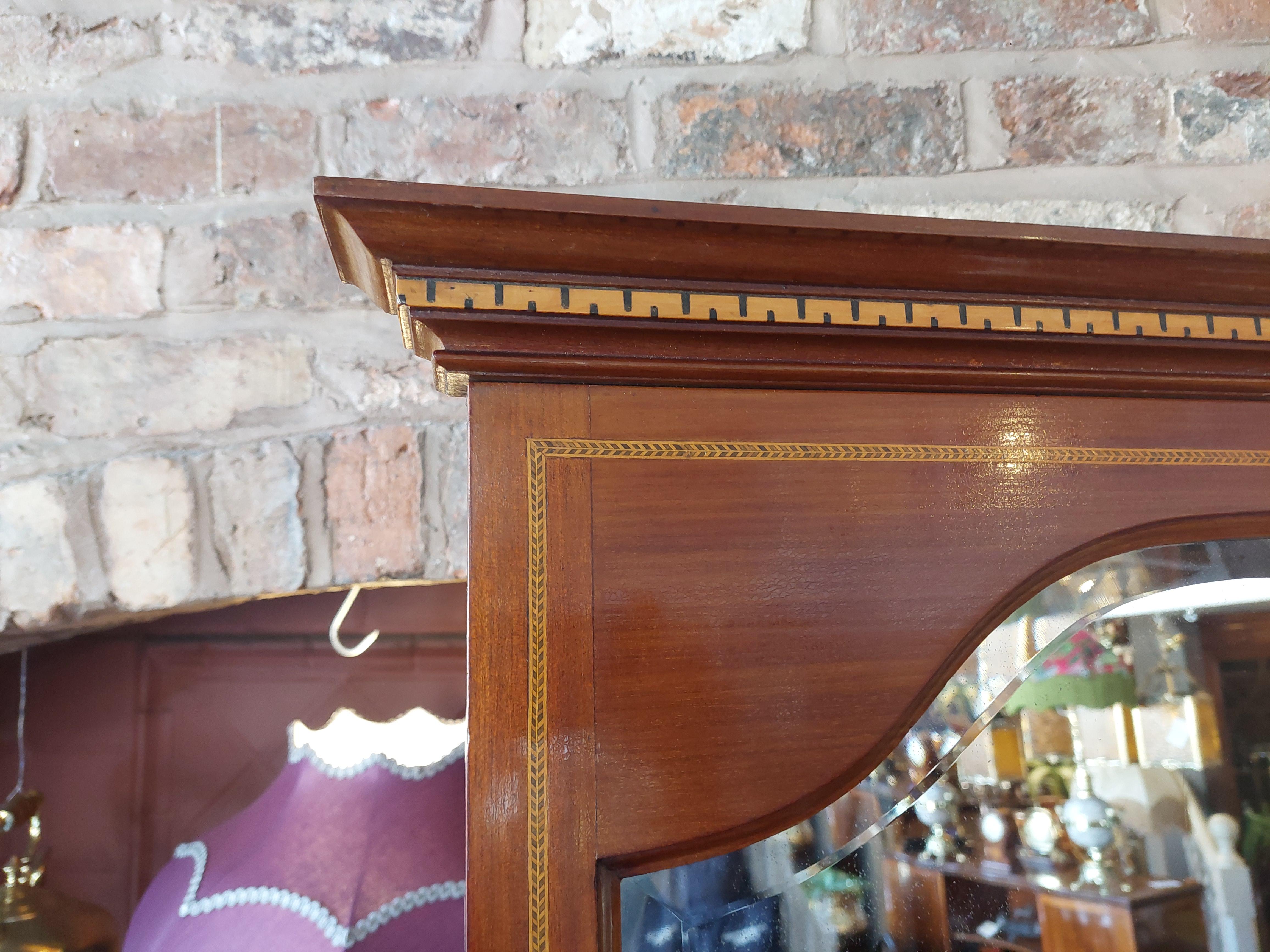 Acajou Coiffeuse en acajou de style édouardien avec miroir en vente