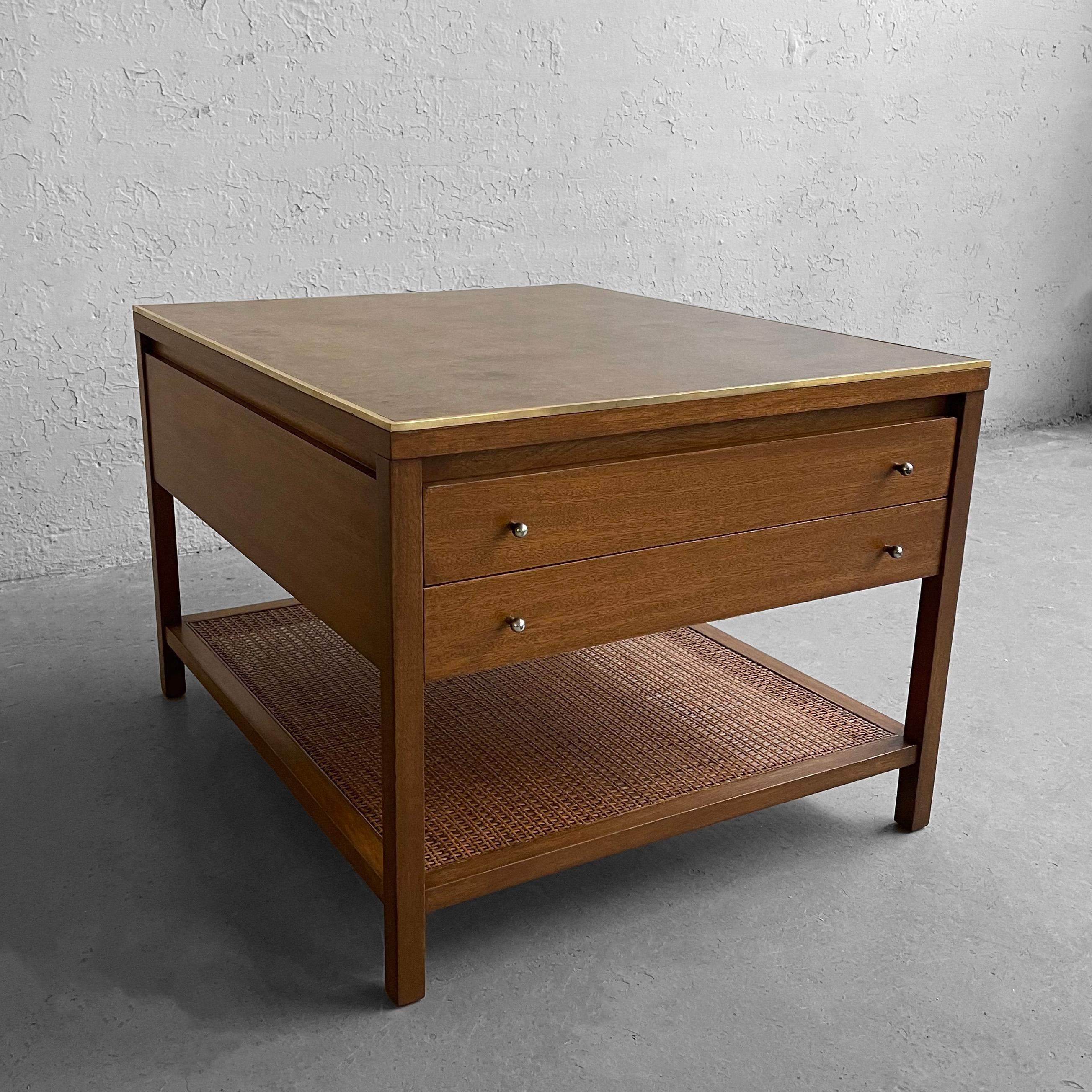 Mid-Century Modern Mahogany End Table by Paul McCobb for Calvin, Irwin Collection For Sale