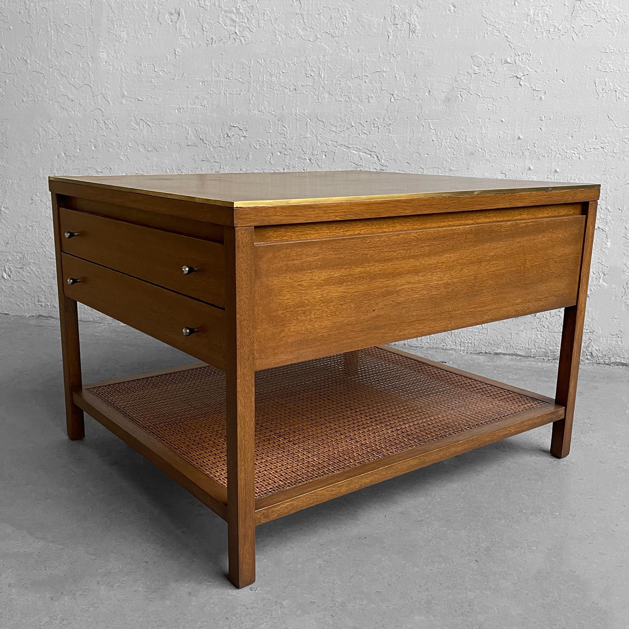 American Mahogany End Table by Paul McCobb for Calvin, Irwin Collection For Sale