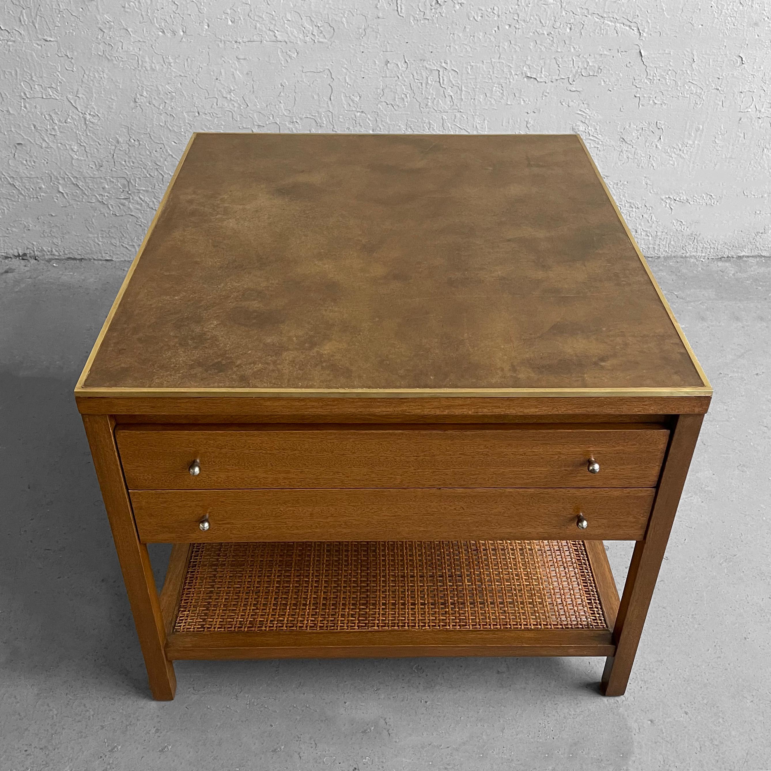 Mahogany End Table by Paul McCobb for Calvin, Irwin Collection In Good Condition For Sale In Brooklyn, NY