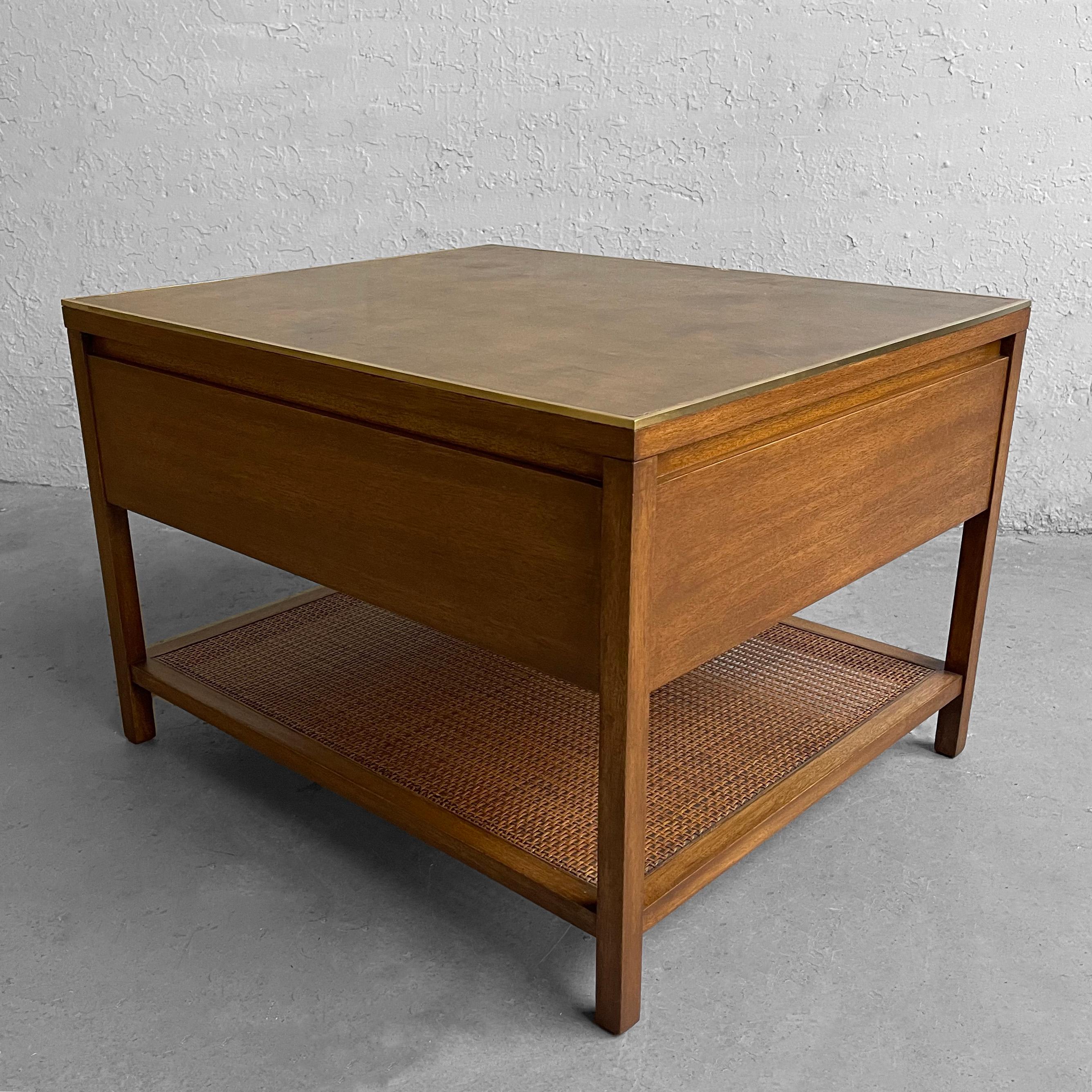 Mahogany End Table by Paul McCobb for Calvin, Irwin Collection For Sale 2