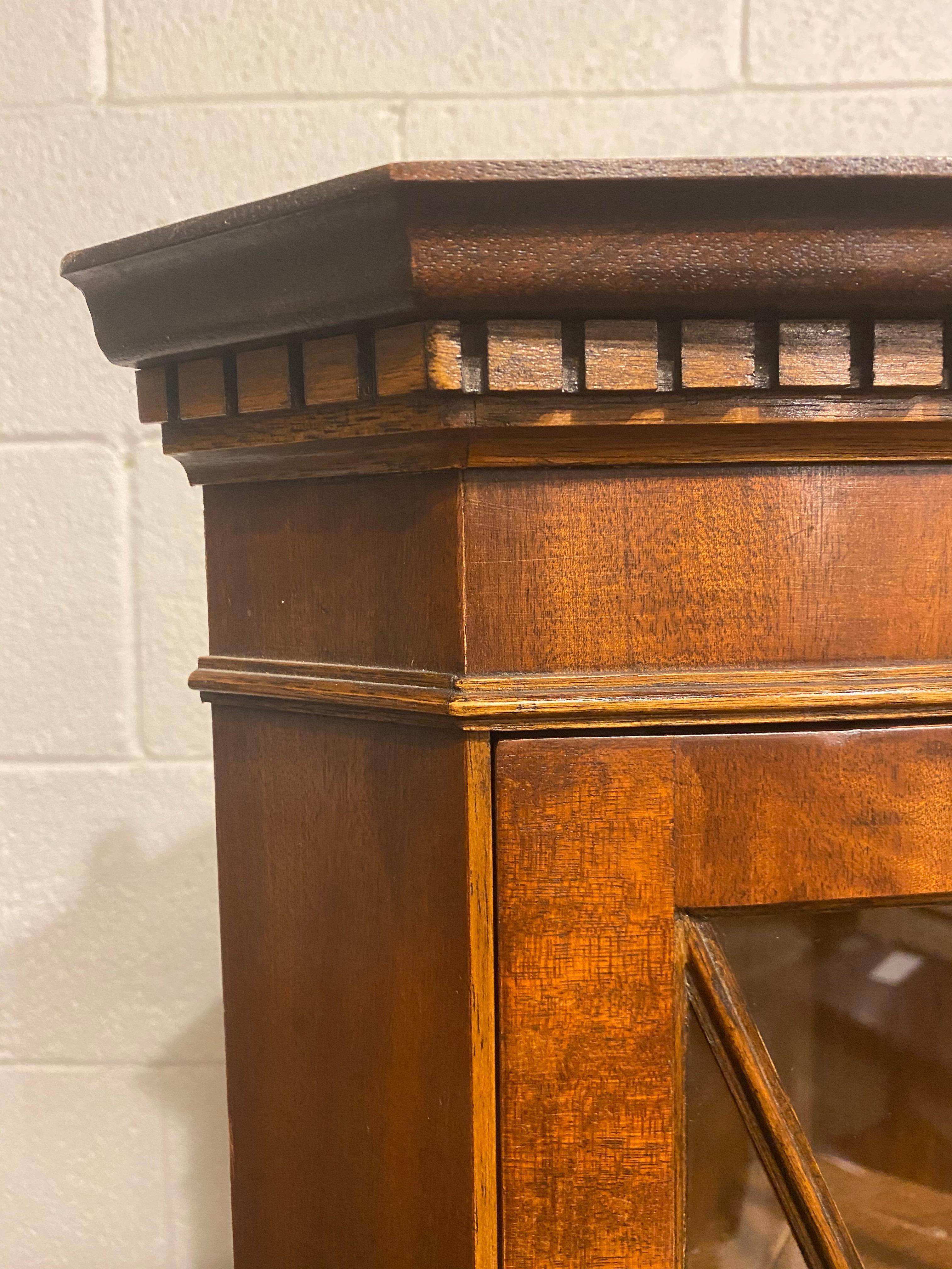 Georgian Mahogany English Corner Cabinet by Bevan Funnel, Reprodux, Curved Front Shape For Sale