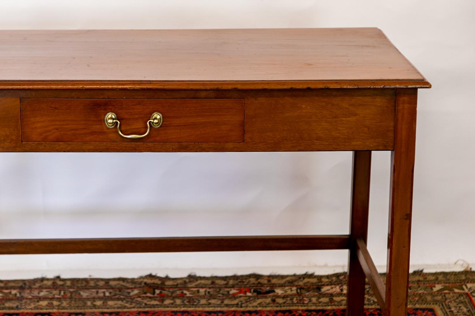 Mahogany English One Drawer Table In Good Condition In Wilson, NC