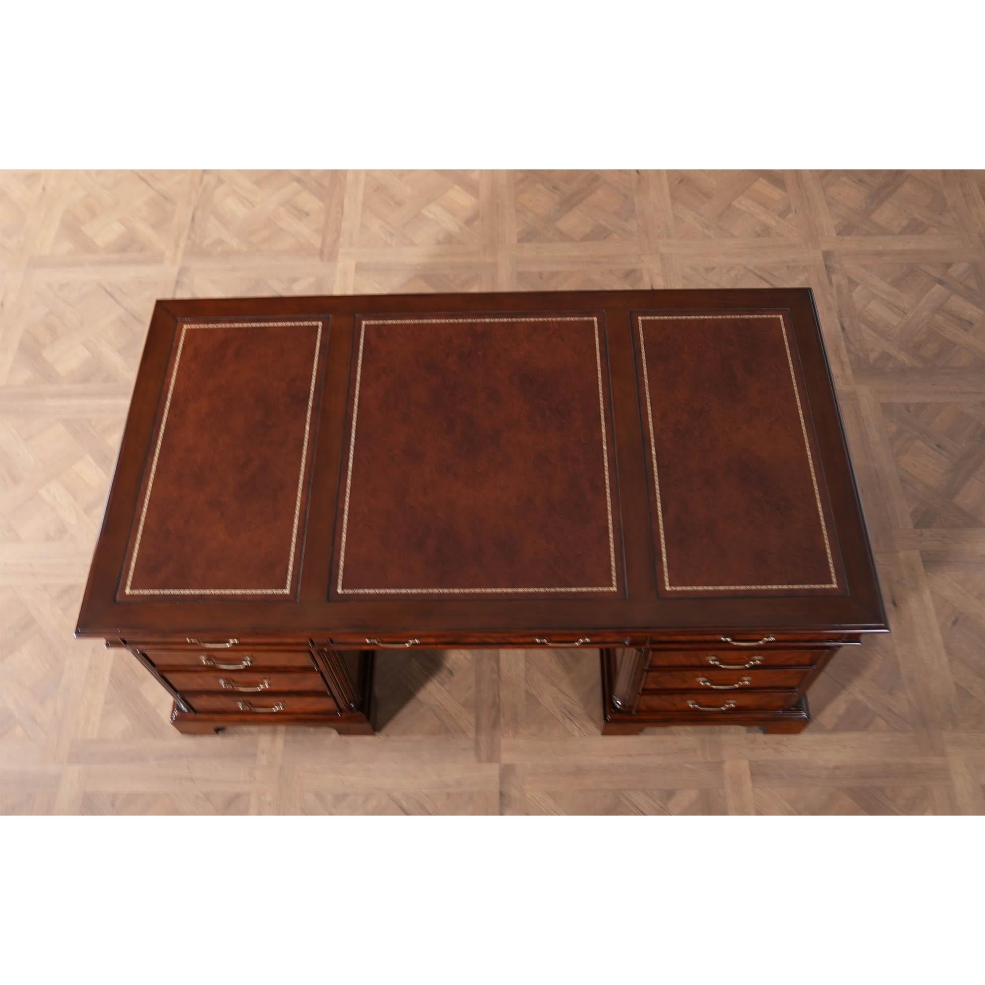 Bureau de direction en acajou en vente 7