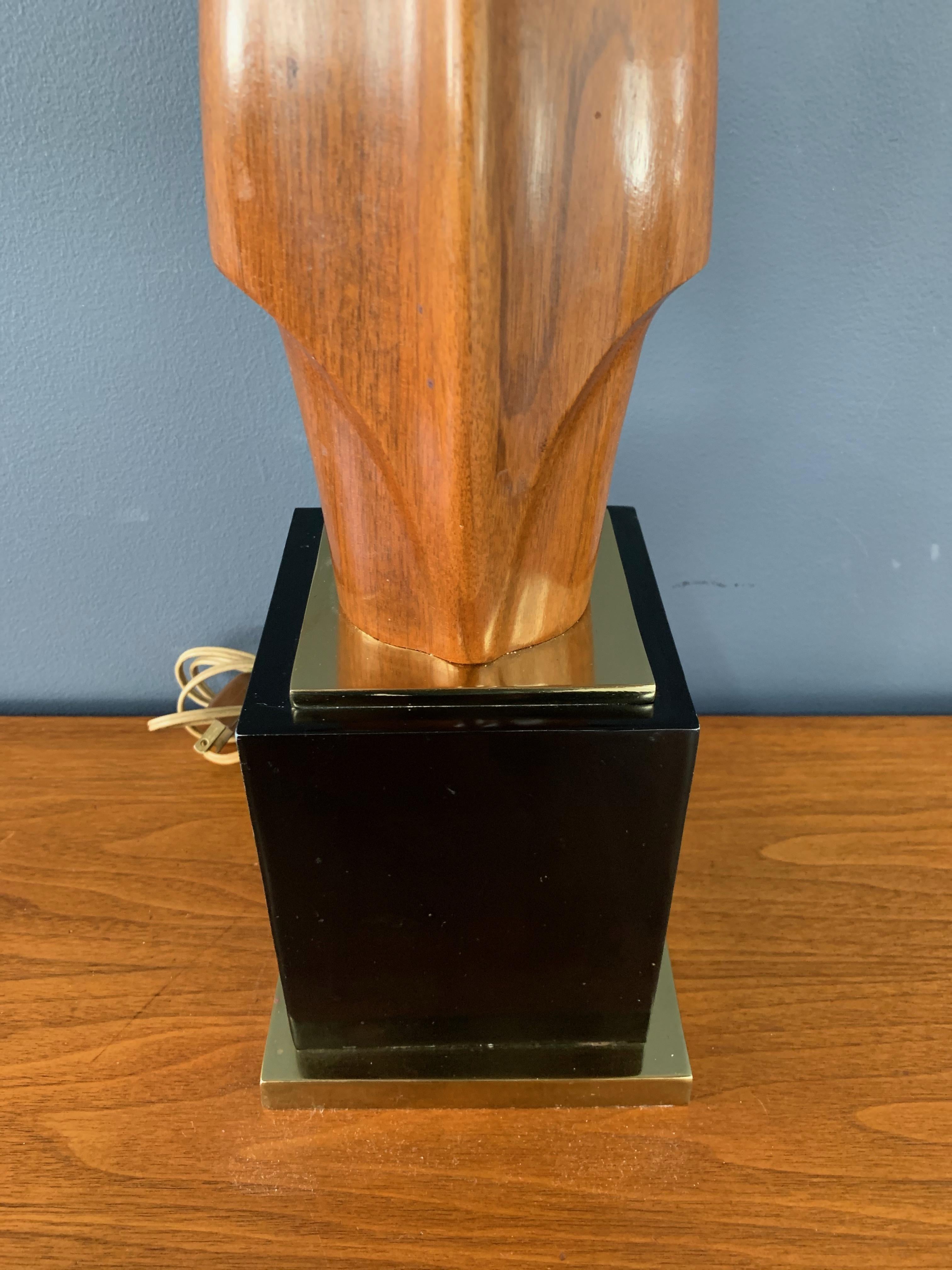 Lámpara Figural de Caoba de Medianoche by Laurel Lamp Co siglo XX en venta