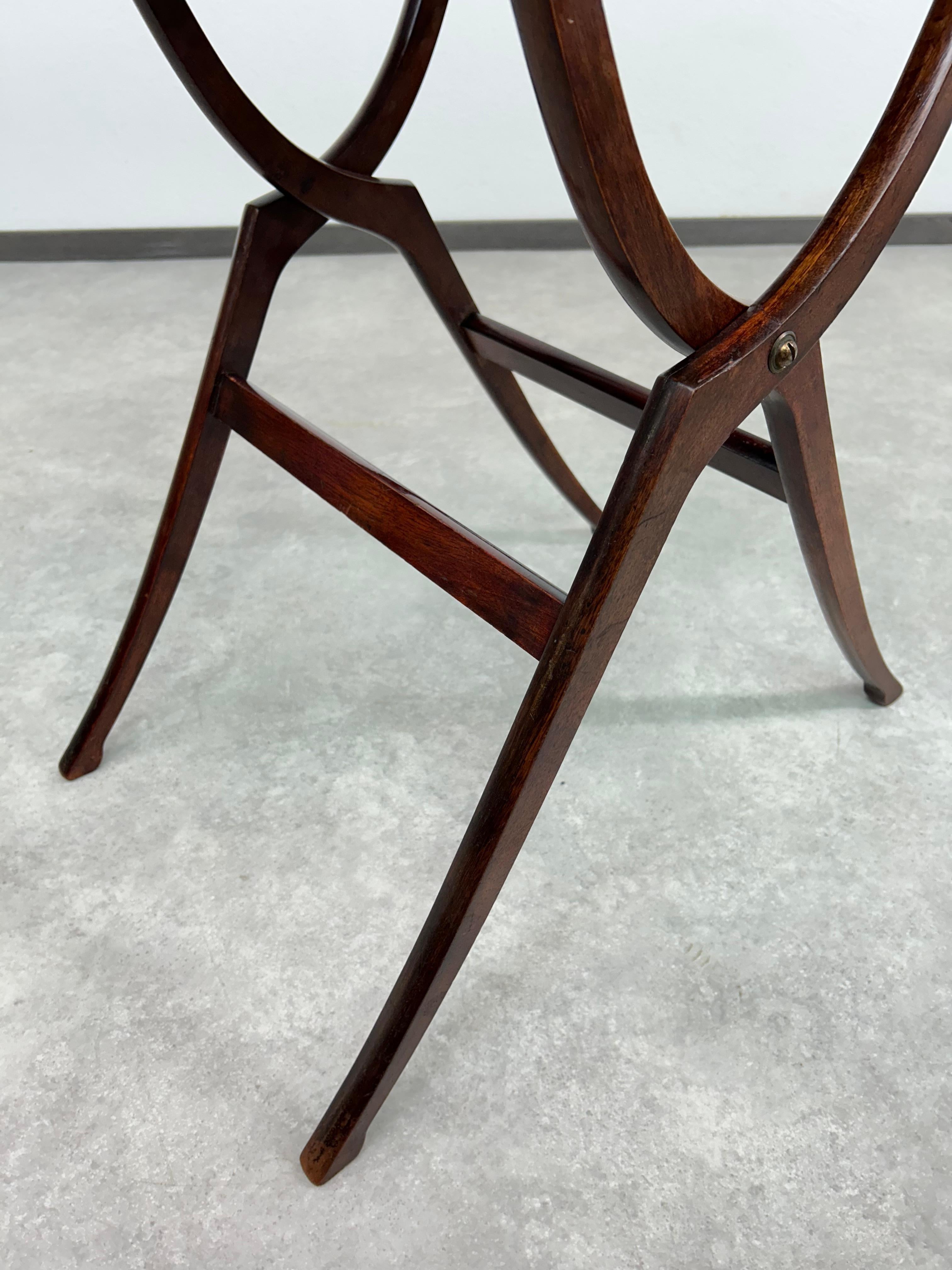 Mahogany folding table in style of vienna secession en vente 3