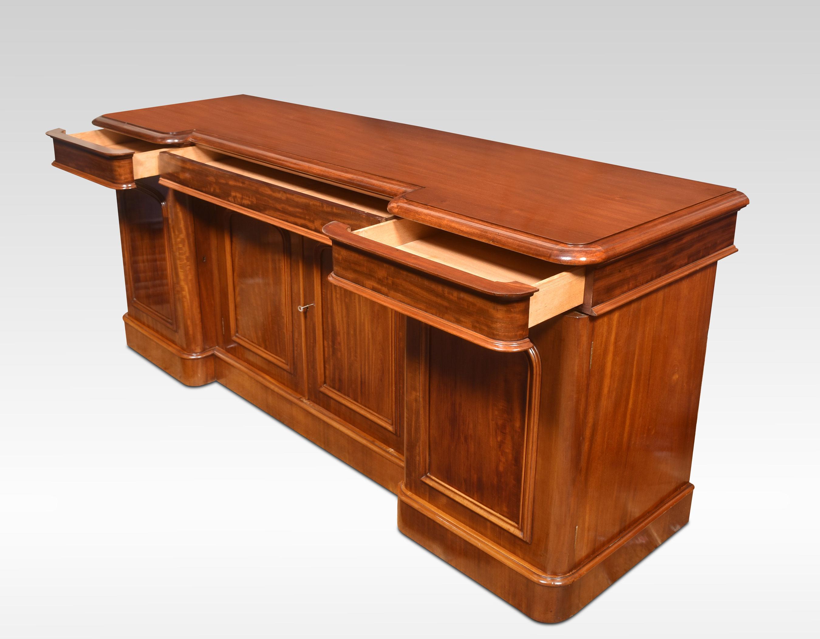 Mahogany Four Door Sideboard For Sale 1