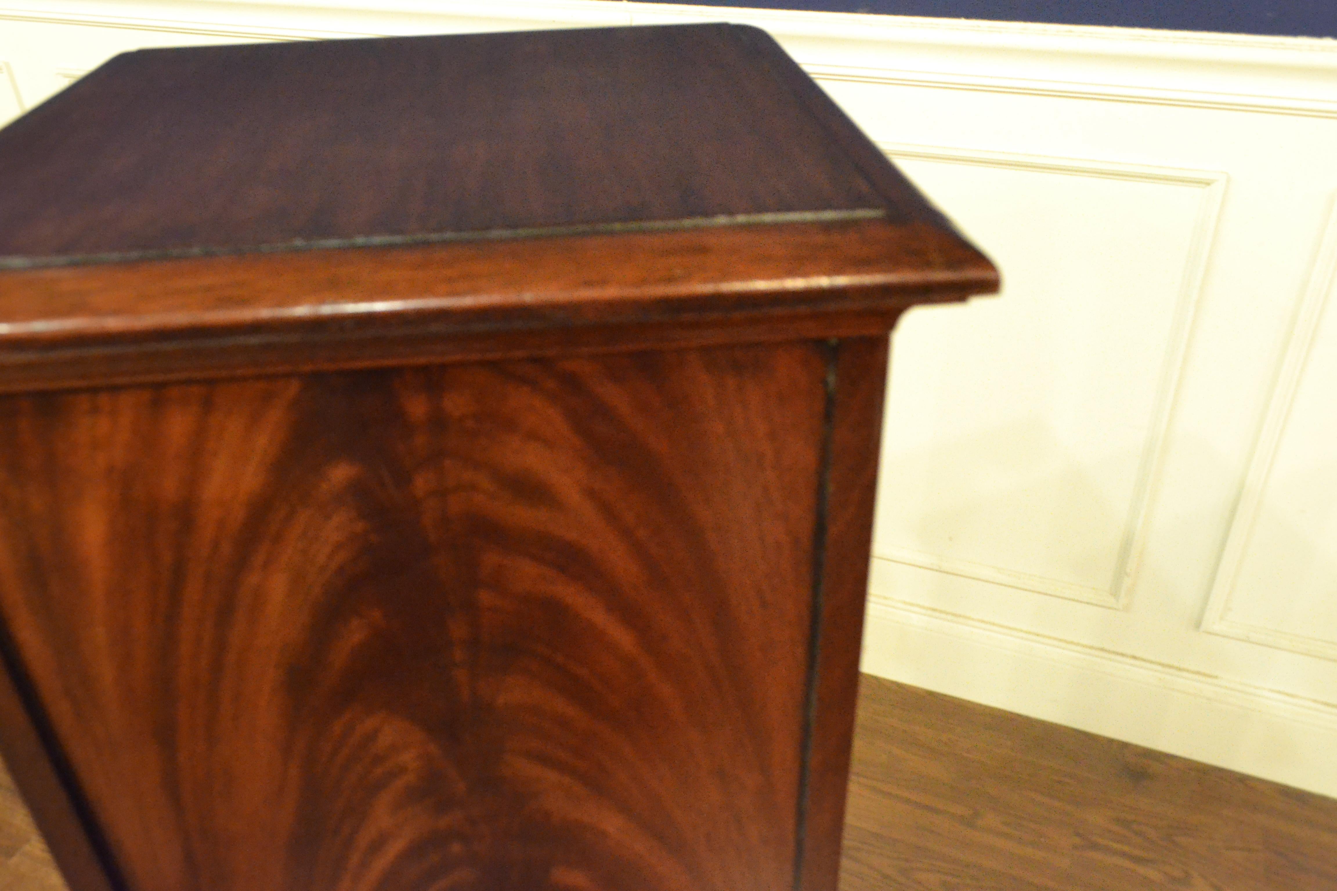 Contemporary Mahogany Georgian Style Display Pedestal by Leighton Hall For Sale
