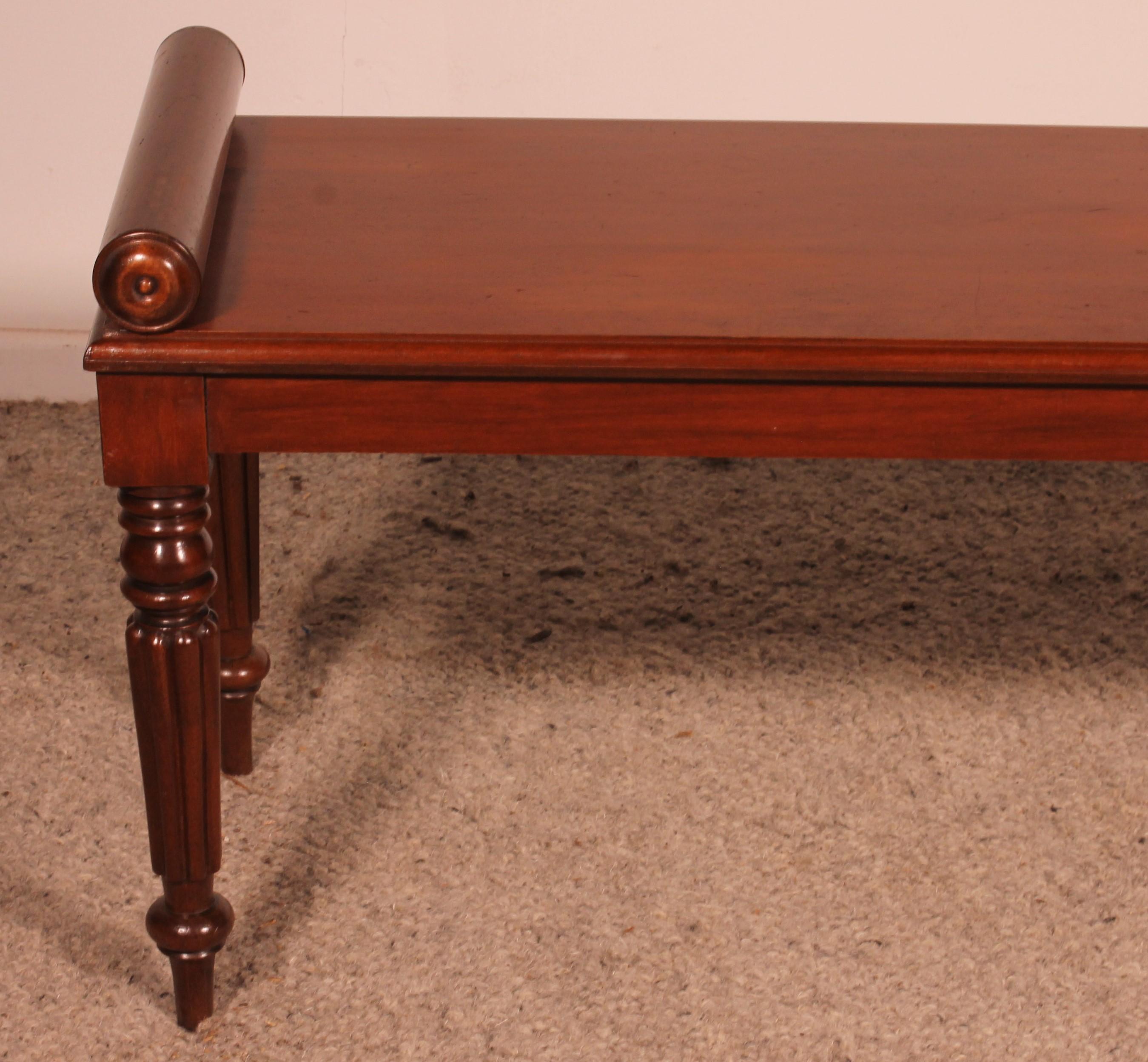 Early Victorian Mahogany Hall Bench From The First Part Of The 19th Century