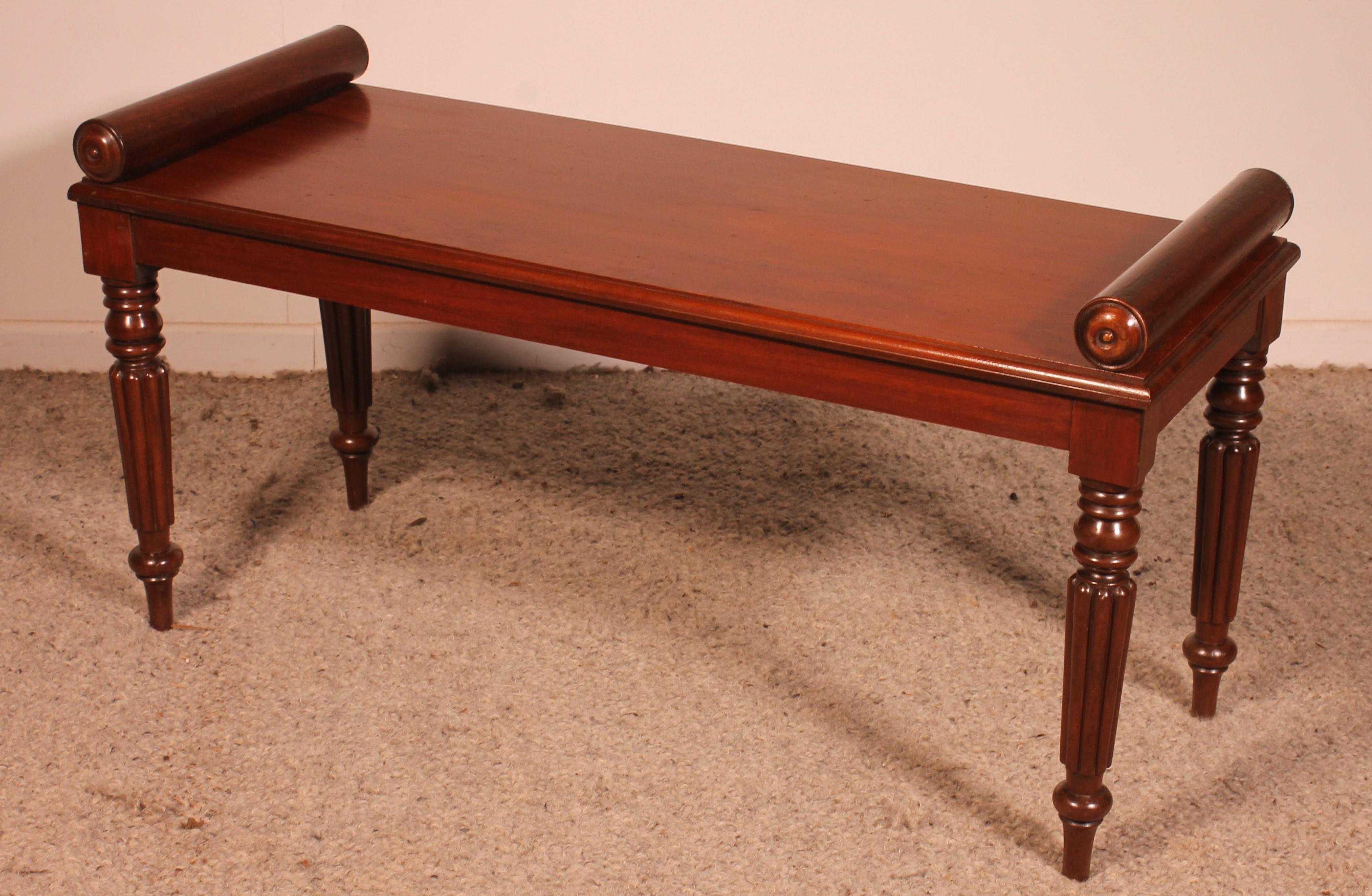Mahogany Hall Bench From The First Part Of The 19th Century For Sale 1