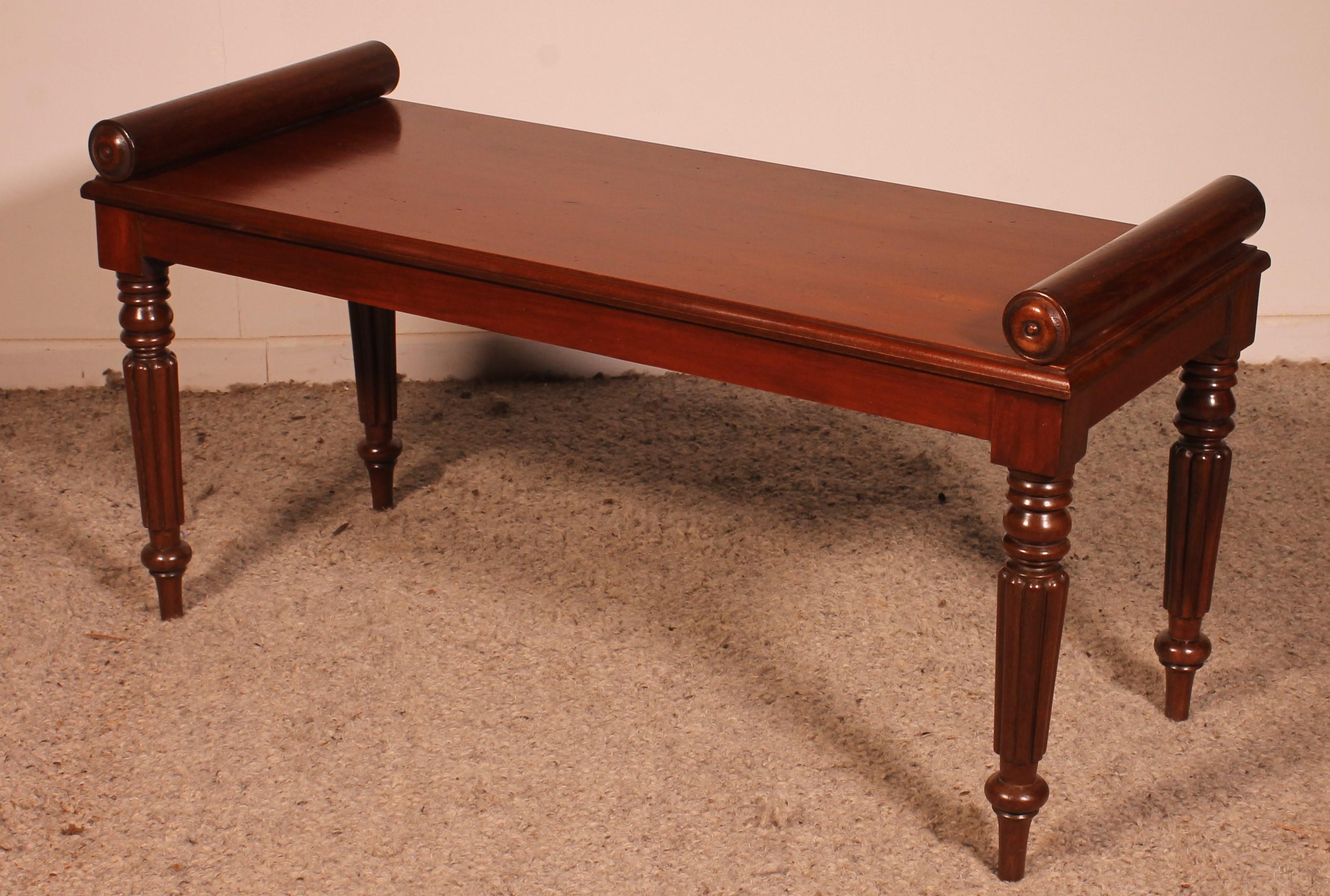Mahogany Hall Bench From The First Part Of The 19th Century For Sale 4