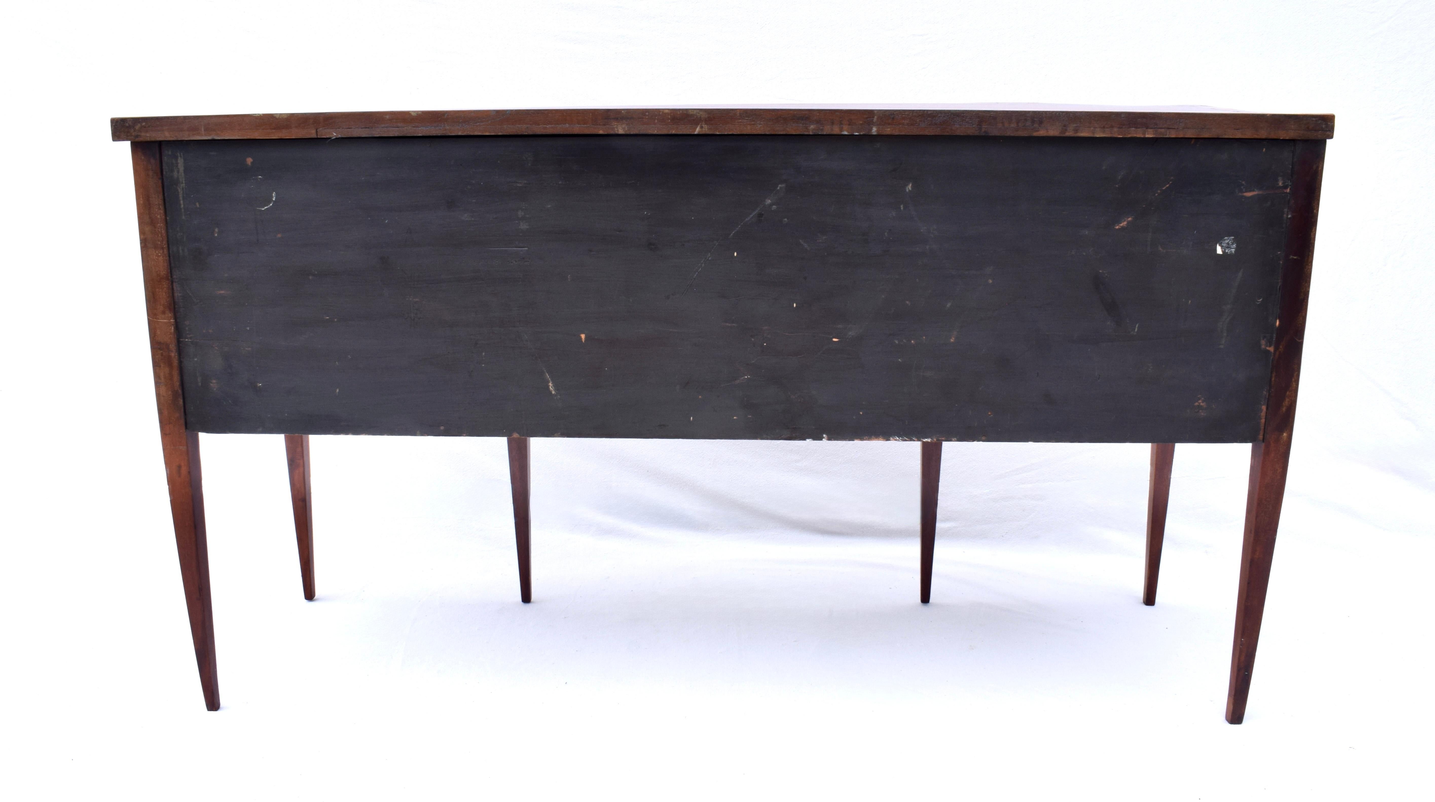 Mahogany Hepplewhite or Sheraton Sideboard With Satinwood Inlay For Sale 3