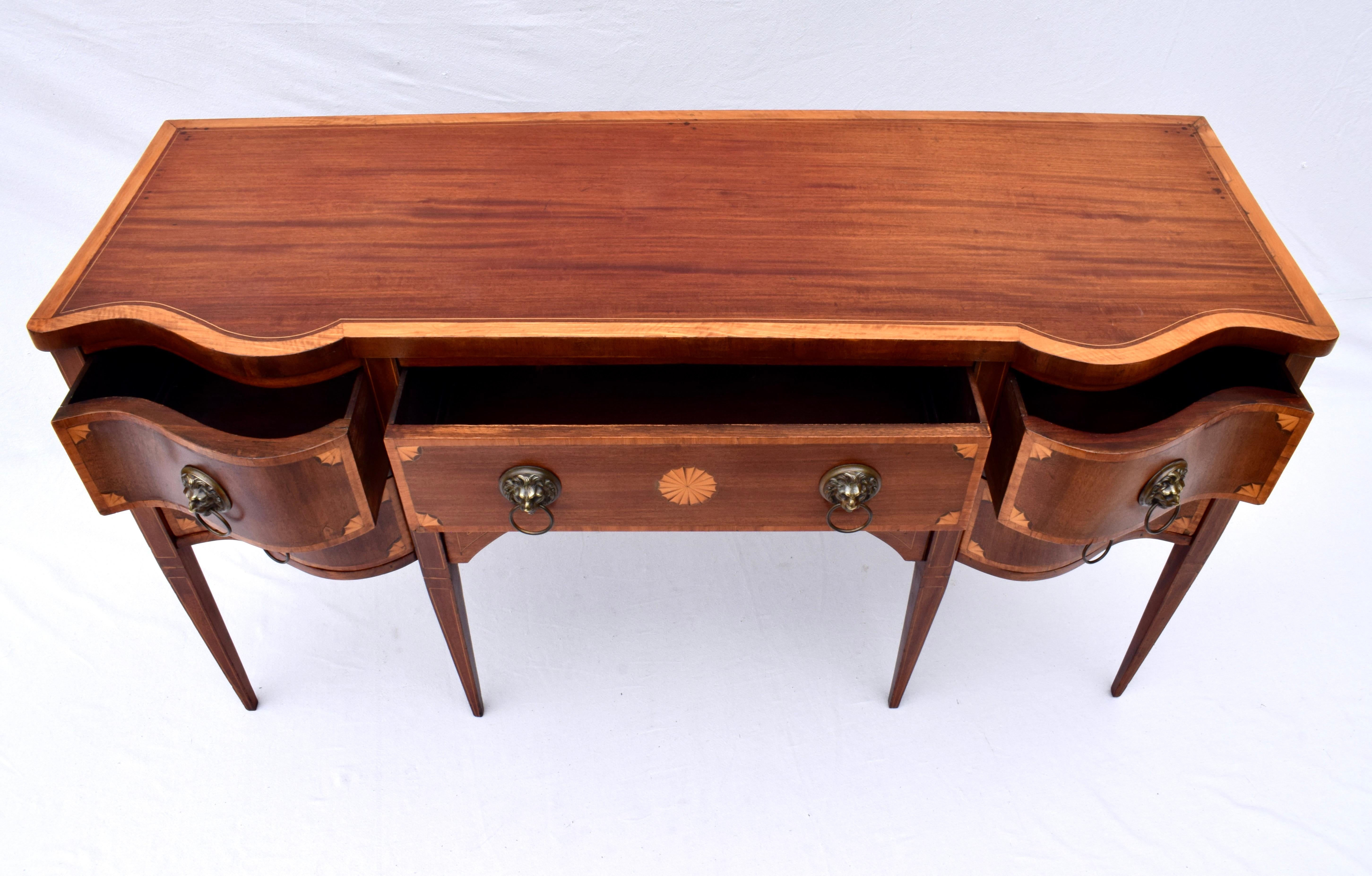Mahogany Hepplewhite or Sheraton Sideboard With Satinwood Inlay For Sale 4