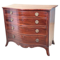 Mahogany Hepplewhite Serpentine Chest of Drawers