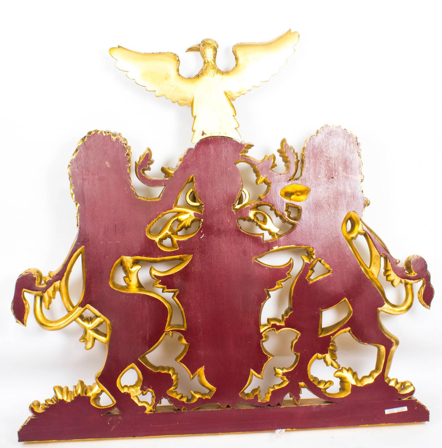 Mahogany Heraldic Carved Giltwood Coat of Arms, Late 20th Century 6