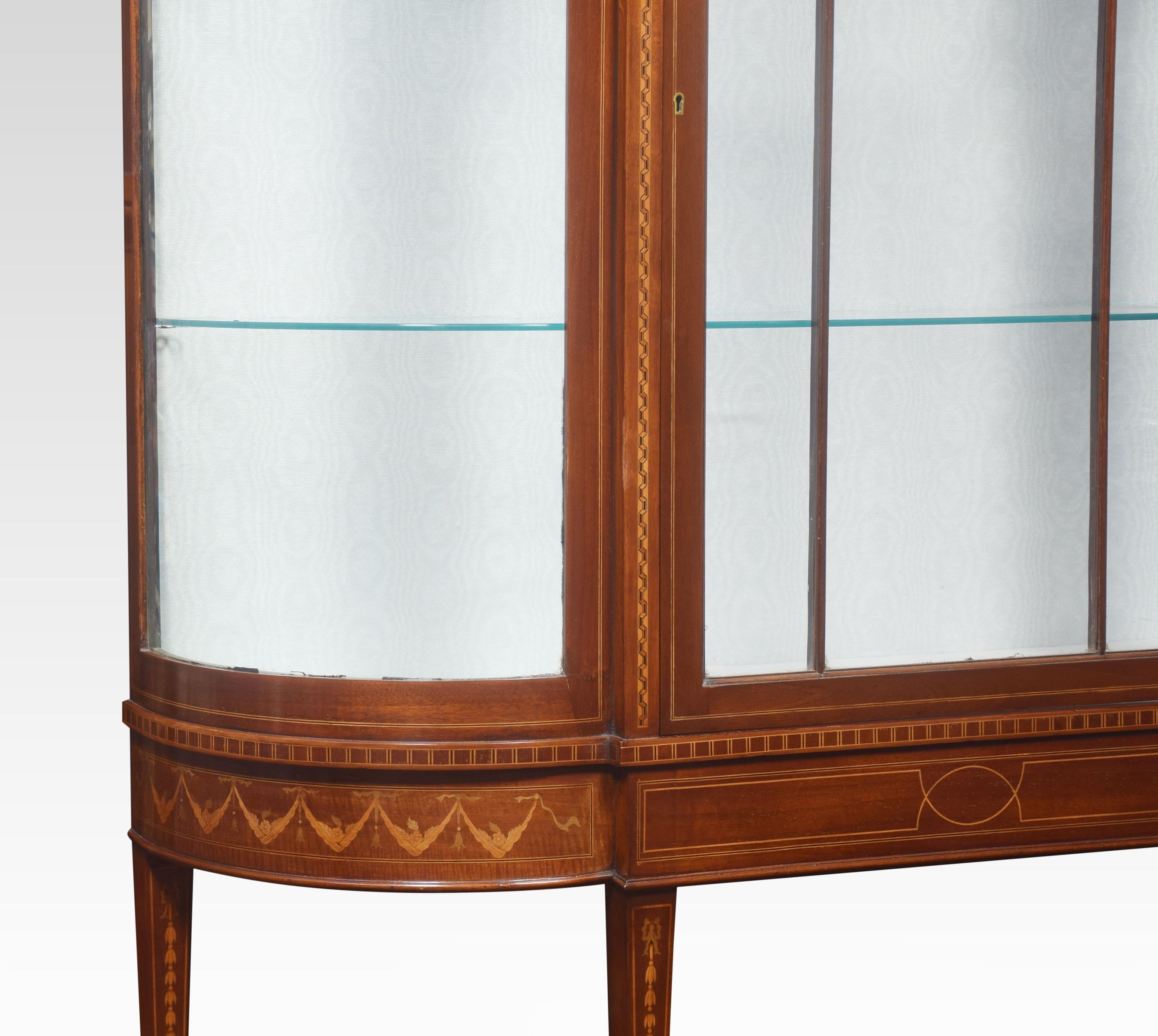 Mahogany Inlaid Bow Fronted Display Cabinet In Good Condition In Cheshire, GB