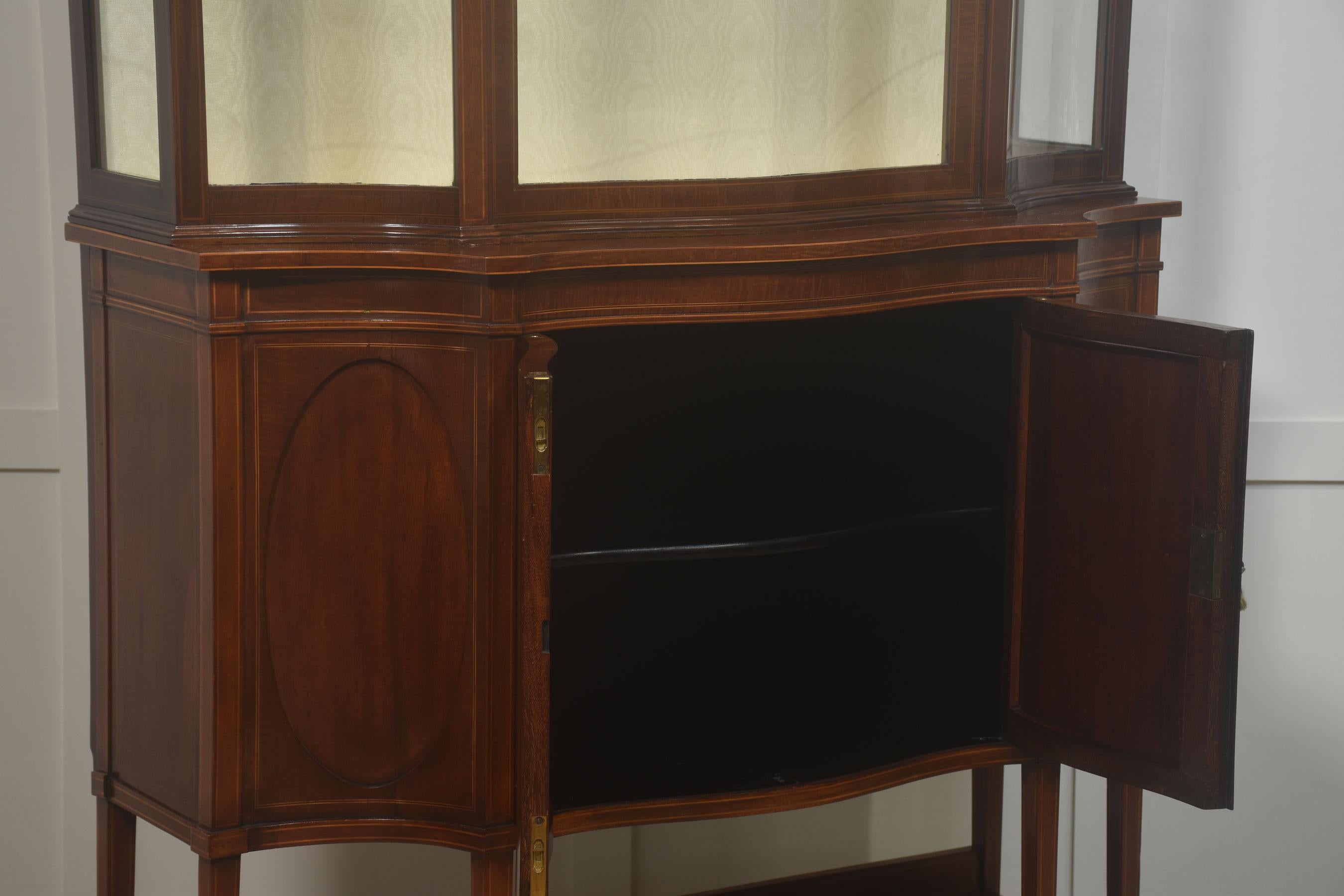 Mahogany inlaid display cabinet For Sale 6
