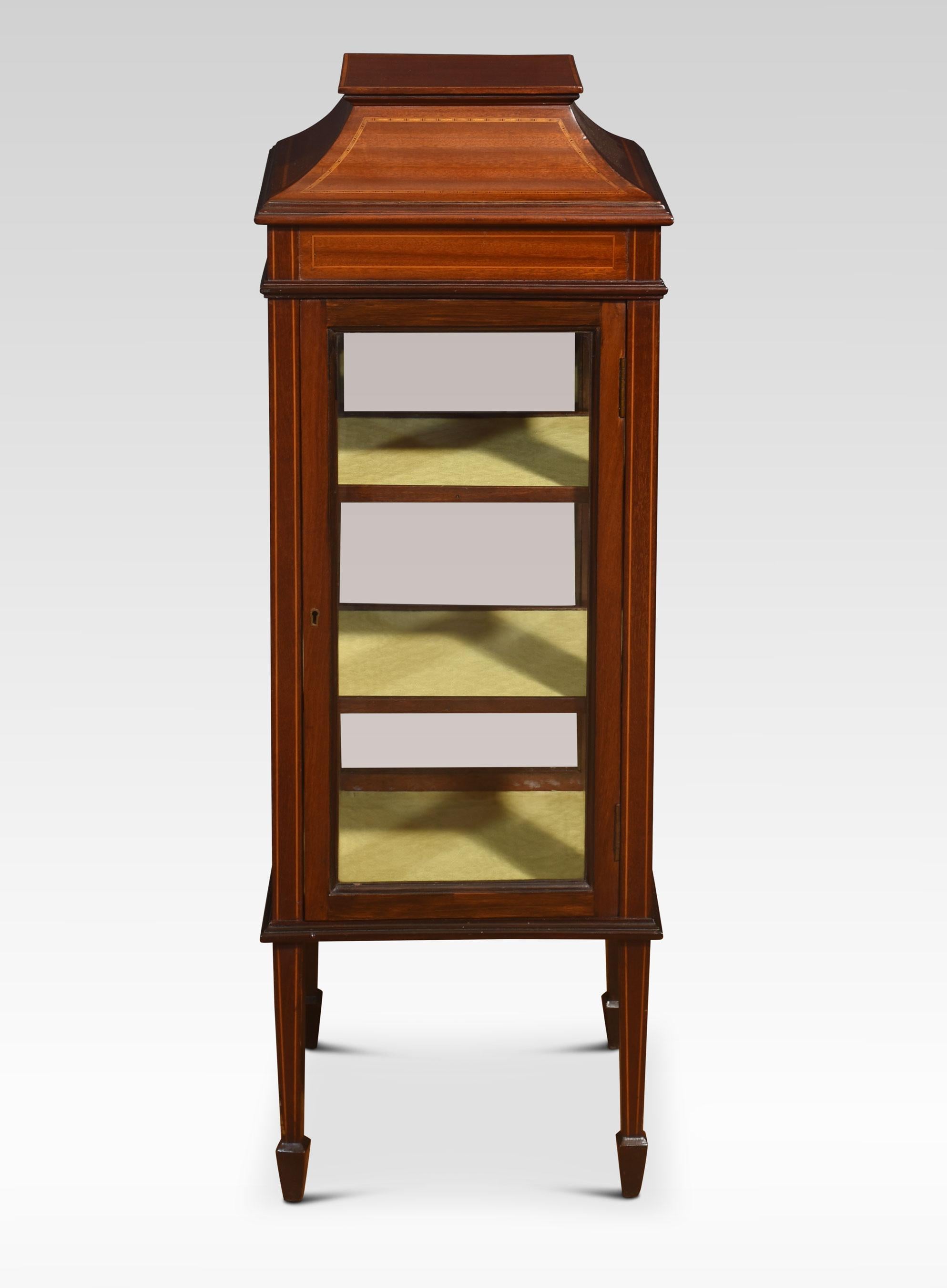 British Mahogany inlaid display cabinet For Sale