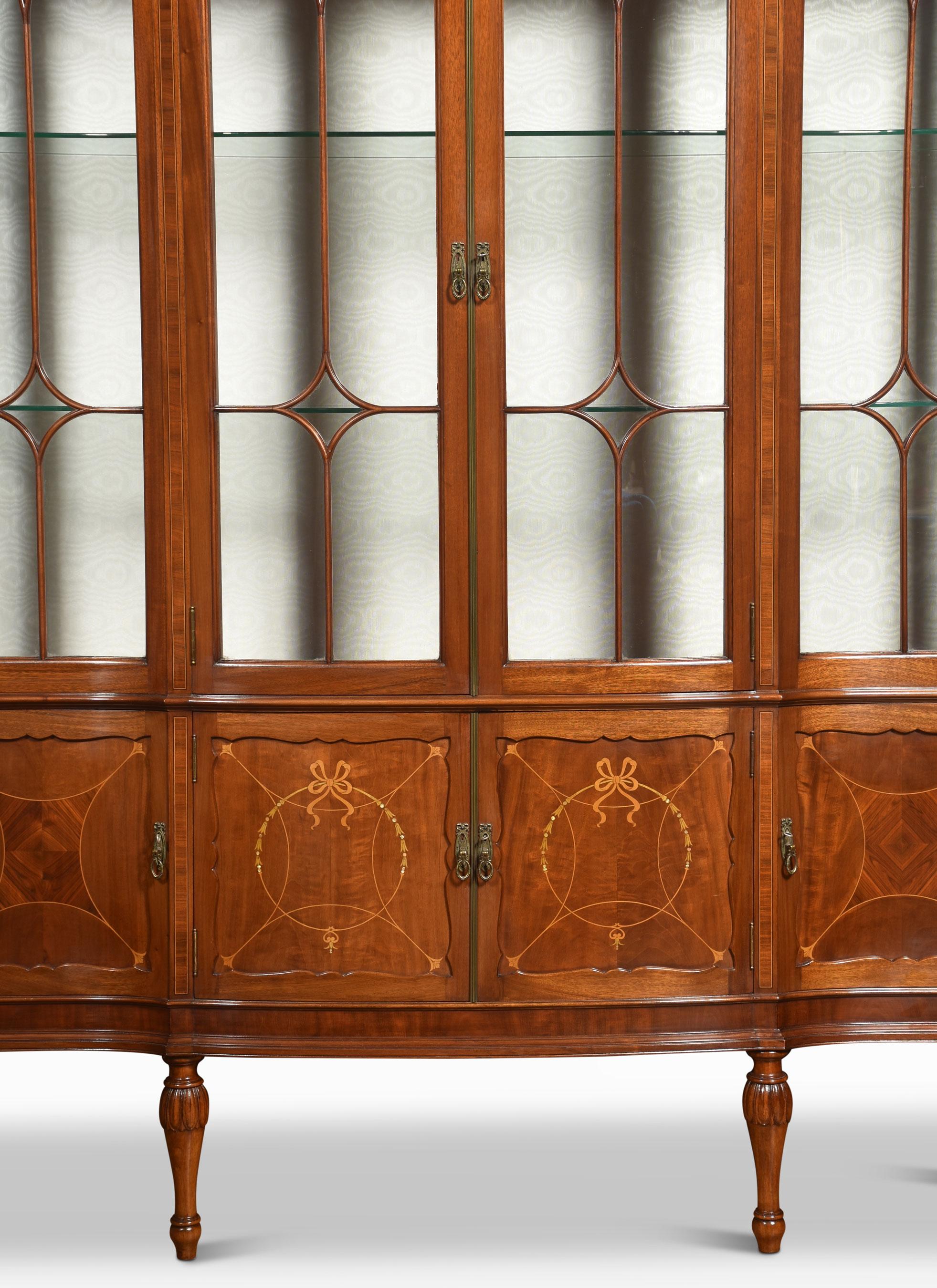 Mahogany Inlaid Display Cabinet In Good Condition In Cheshire, GB