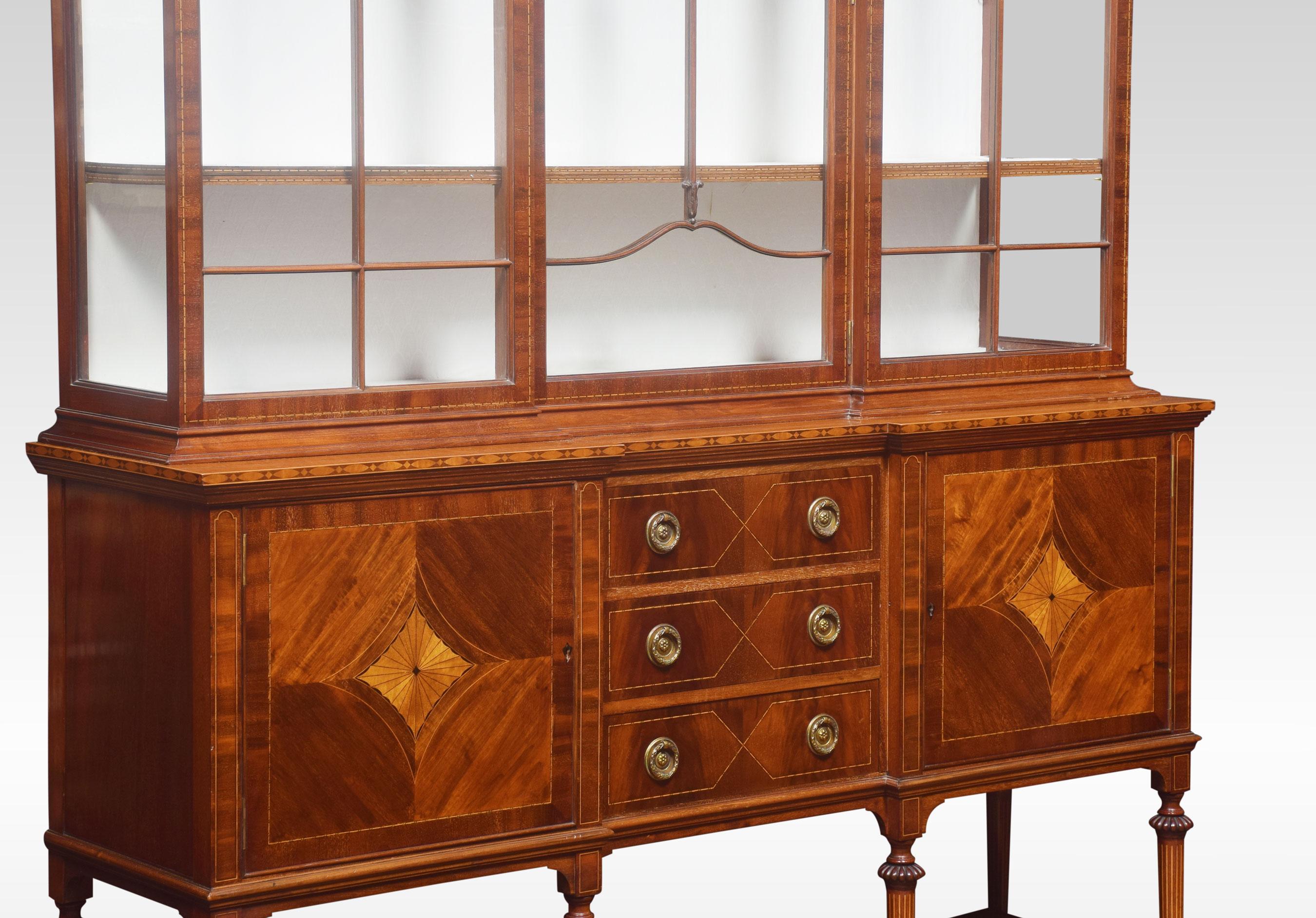 Mahogany Inlaid Display Cabinet In Good Condition In Cheshire, GB