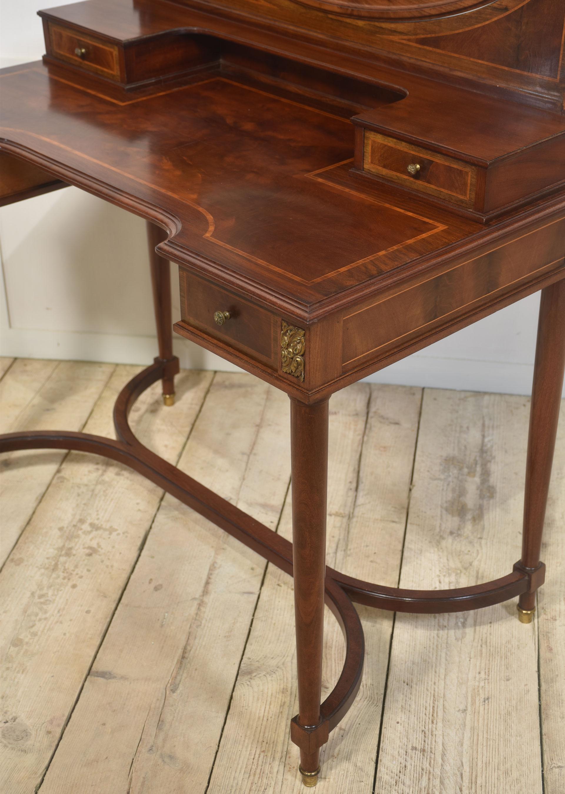 Mahogany inlaid dressing table For Sale 2
