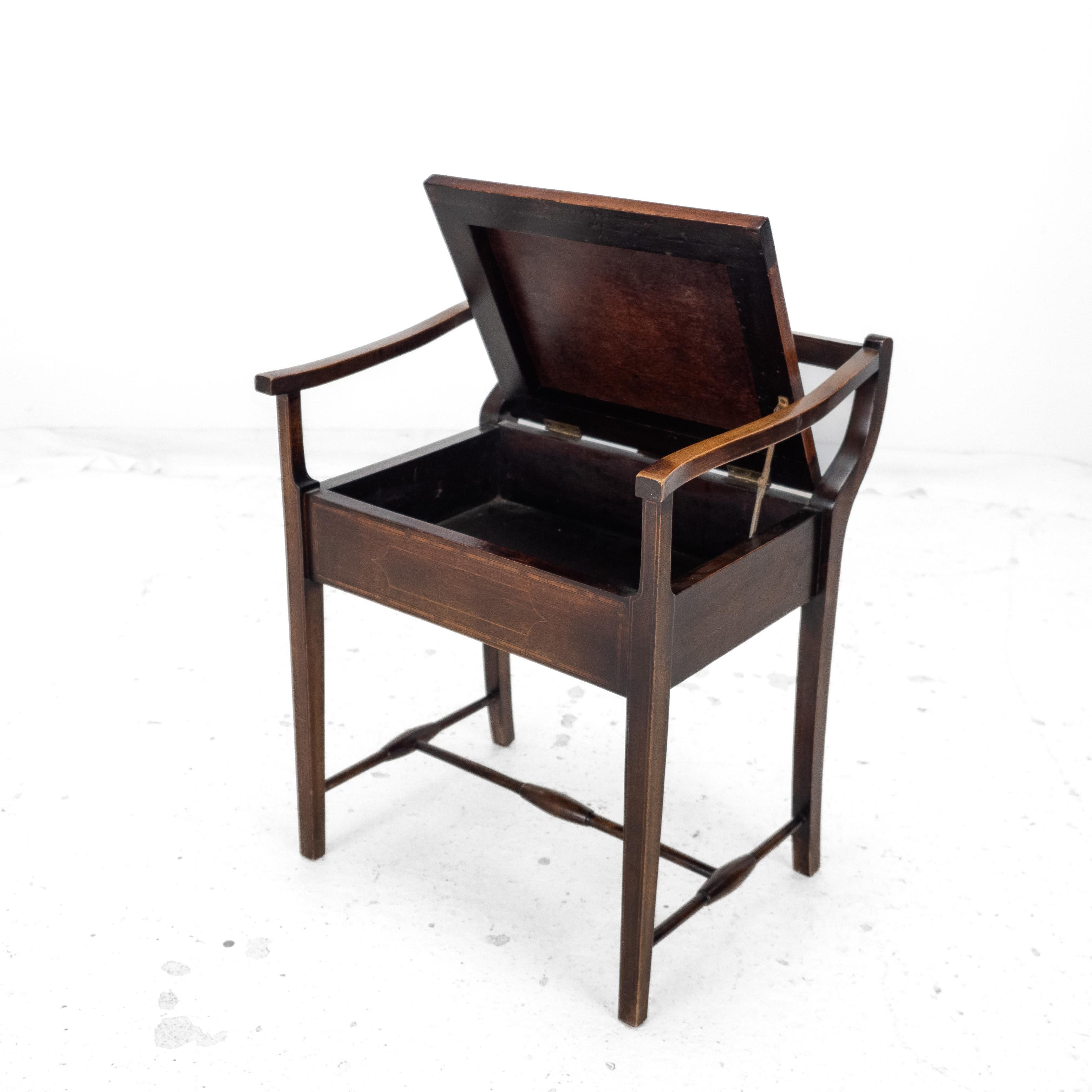 Asiento de Tapiz de Caoba con Incrustaciones Taburete para Piano / Música Edwardian en venta 8