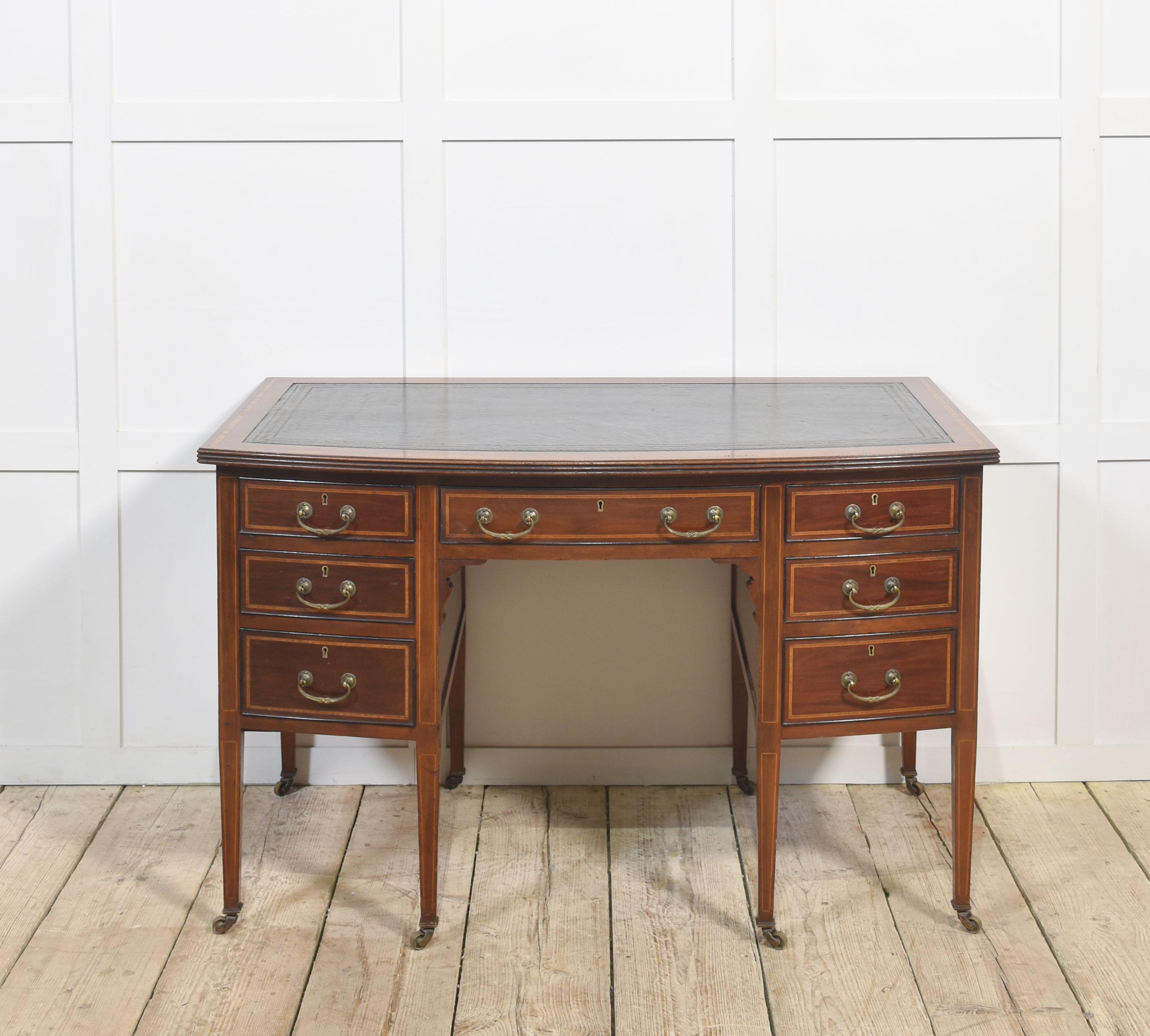 Mahogany inlaid writing desk For Sale 2