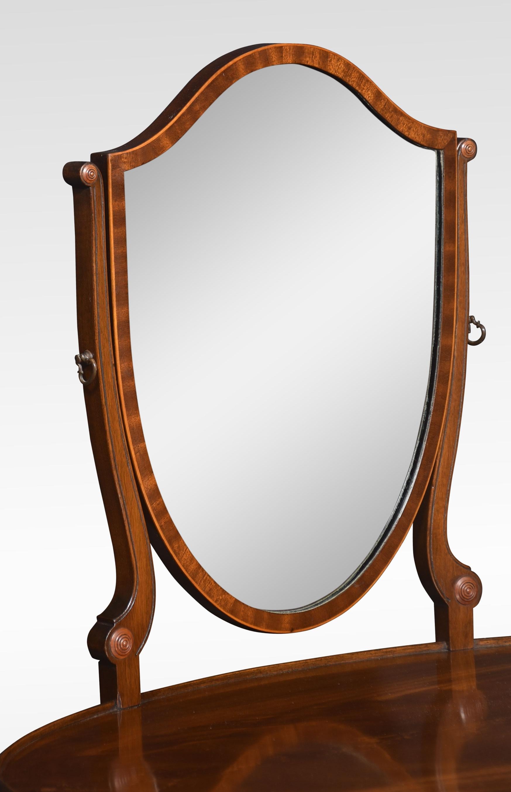 British Mahogany kidney shaped lady’s dressing table