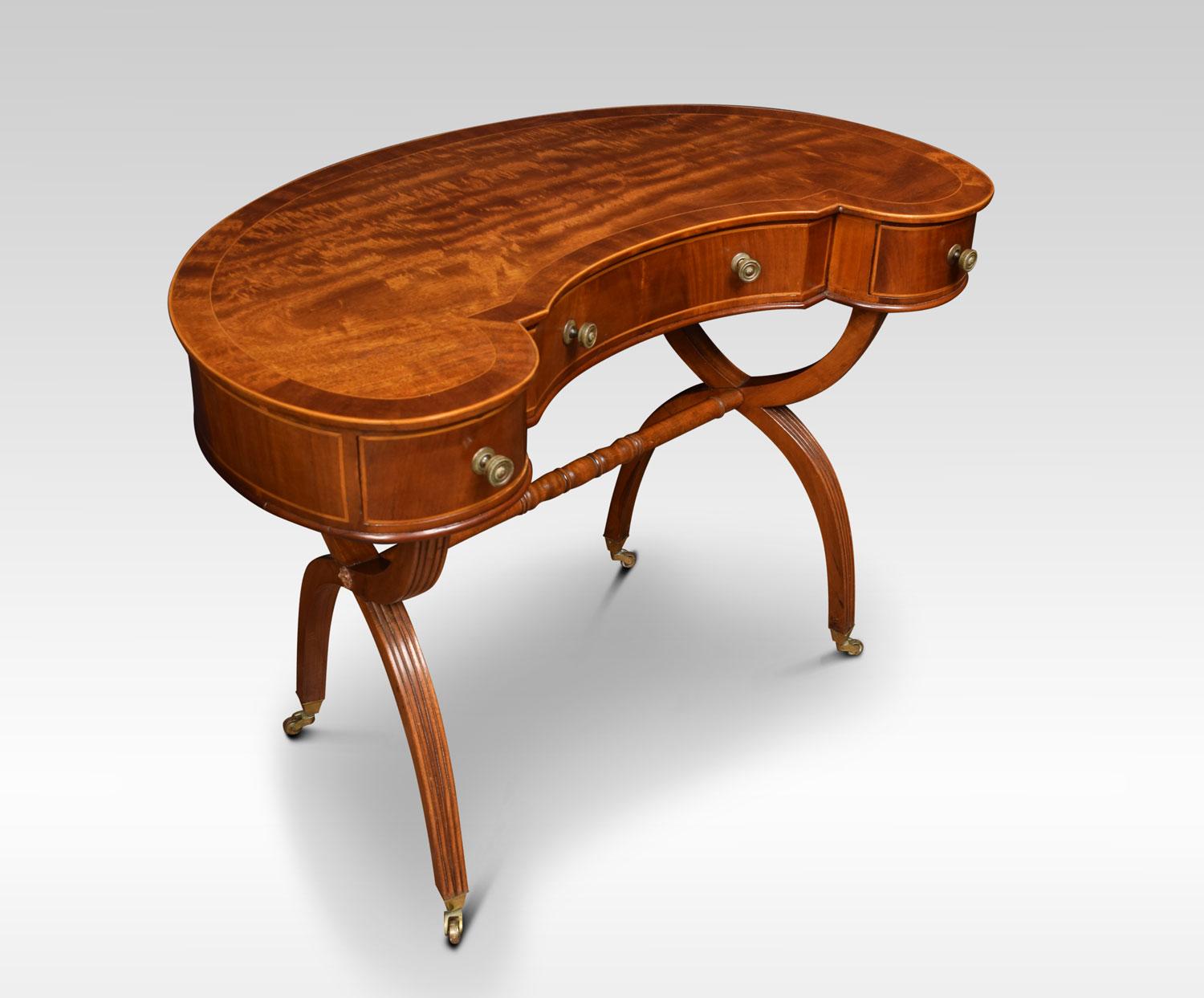 20th Century Mahogany Kidney Shaped Lady’s Dressing Table