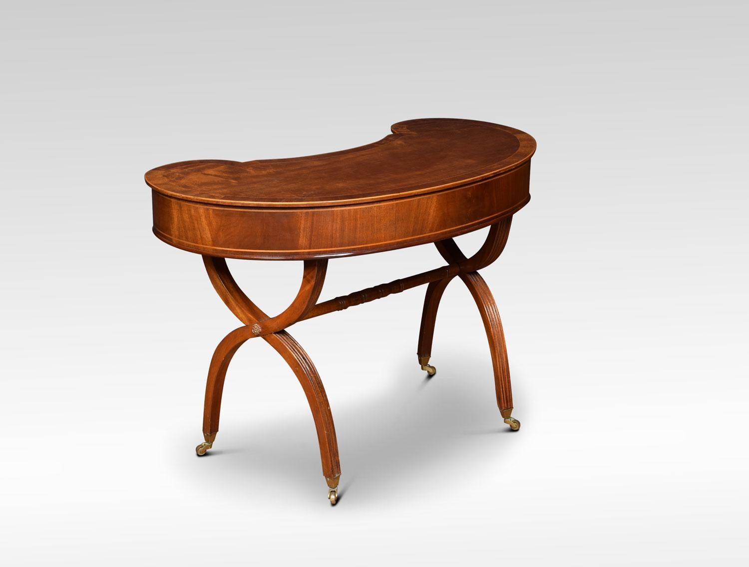 Mahogany Kidney Shaped Lady’s Dressing Table 2