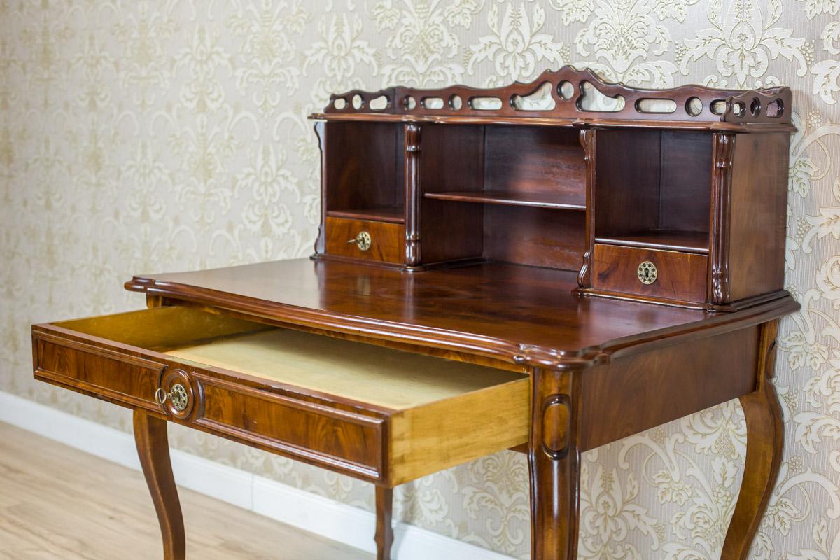 Mahogany Lady’s Desk from the Early 20th Century (Skandinavisch)